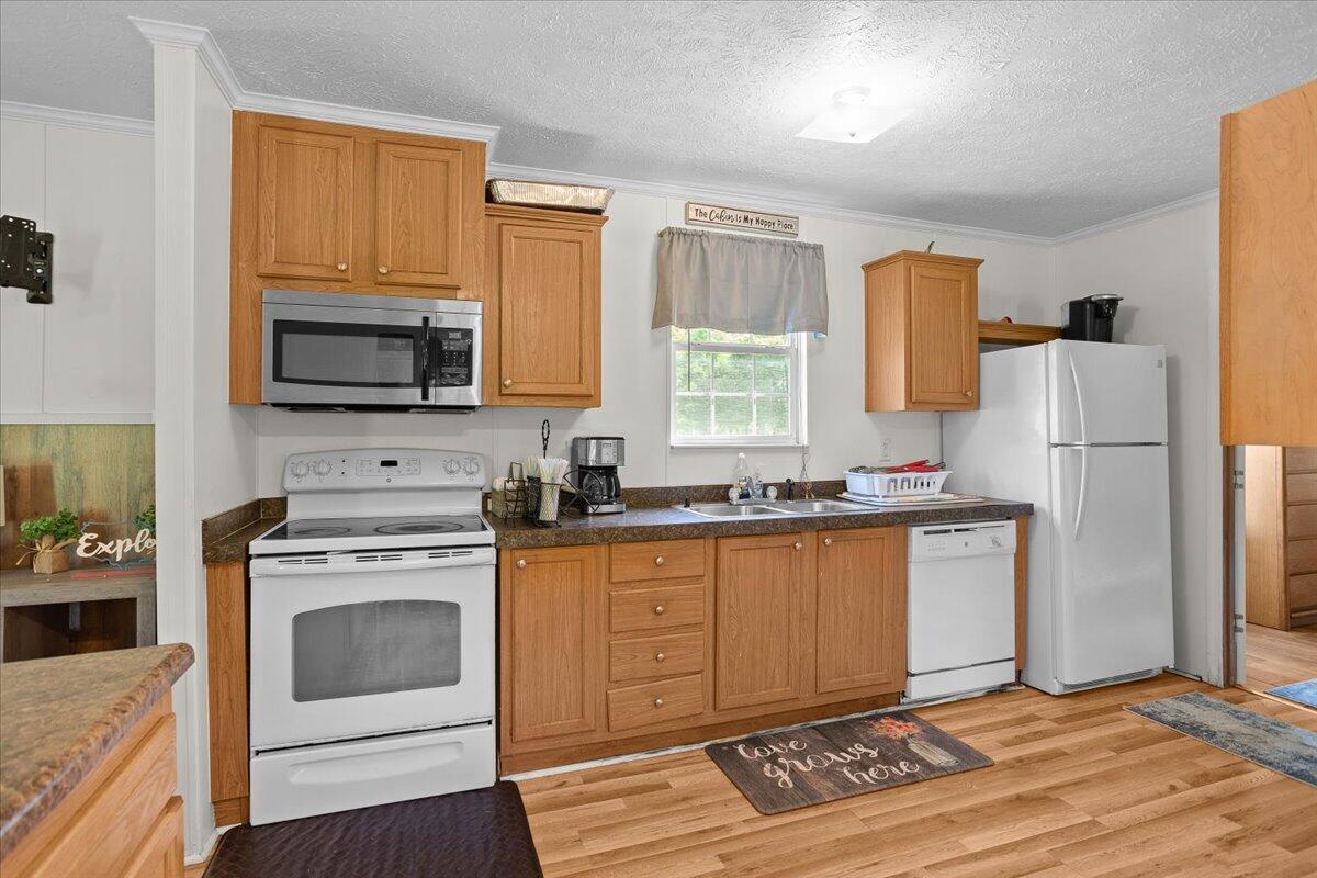 1606 Dunbrack Cir, Covington, Virginia image 23
