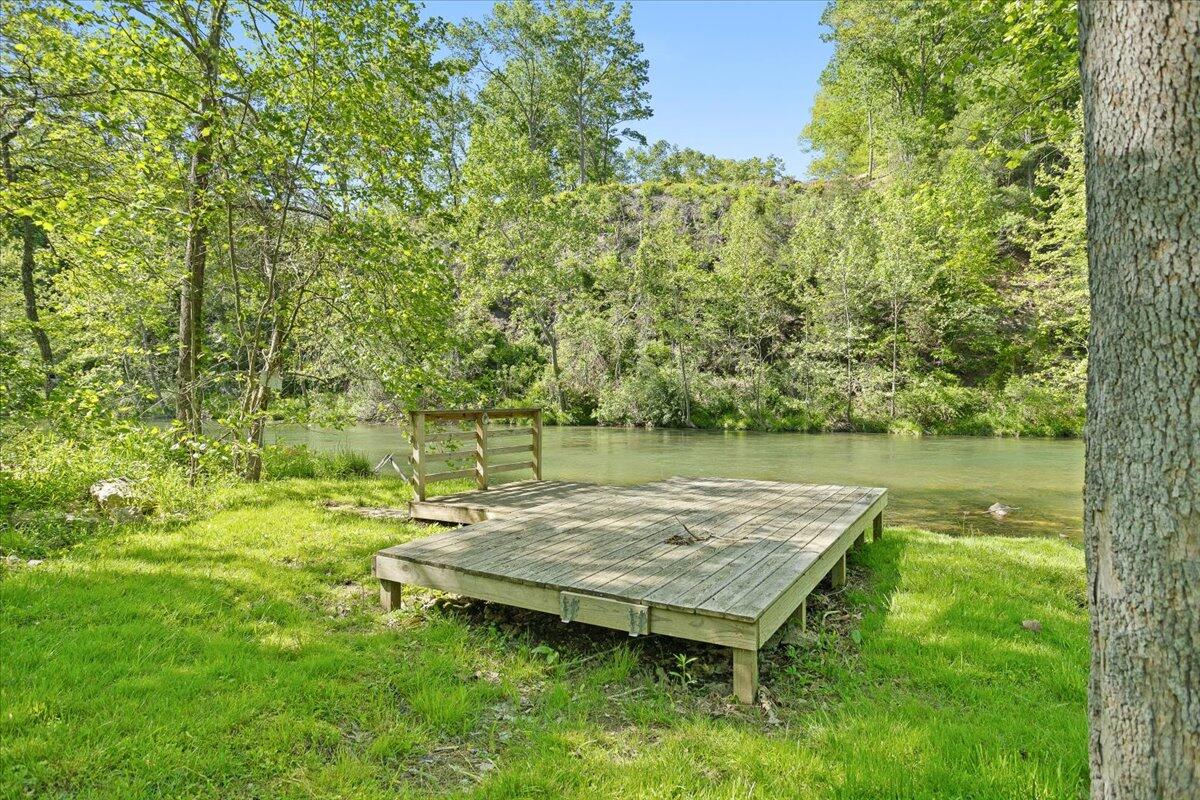 1606 Dunbrack Cir, Covington, Virginia image 8