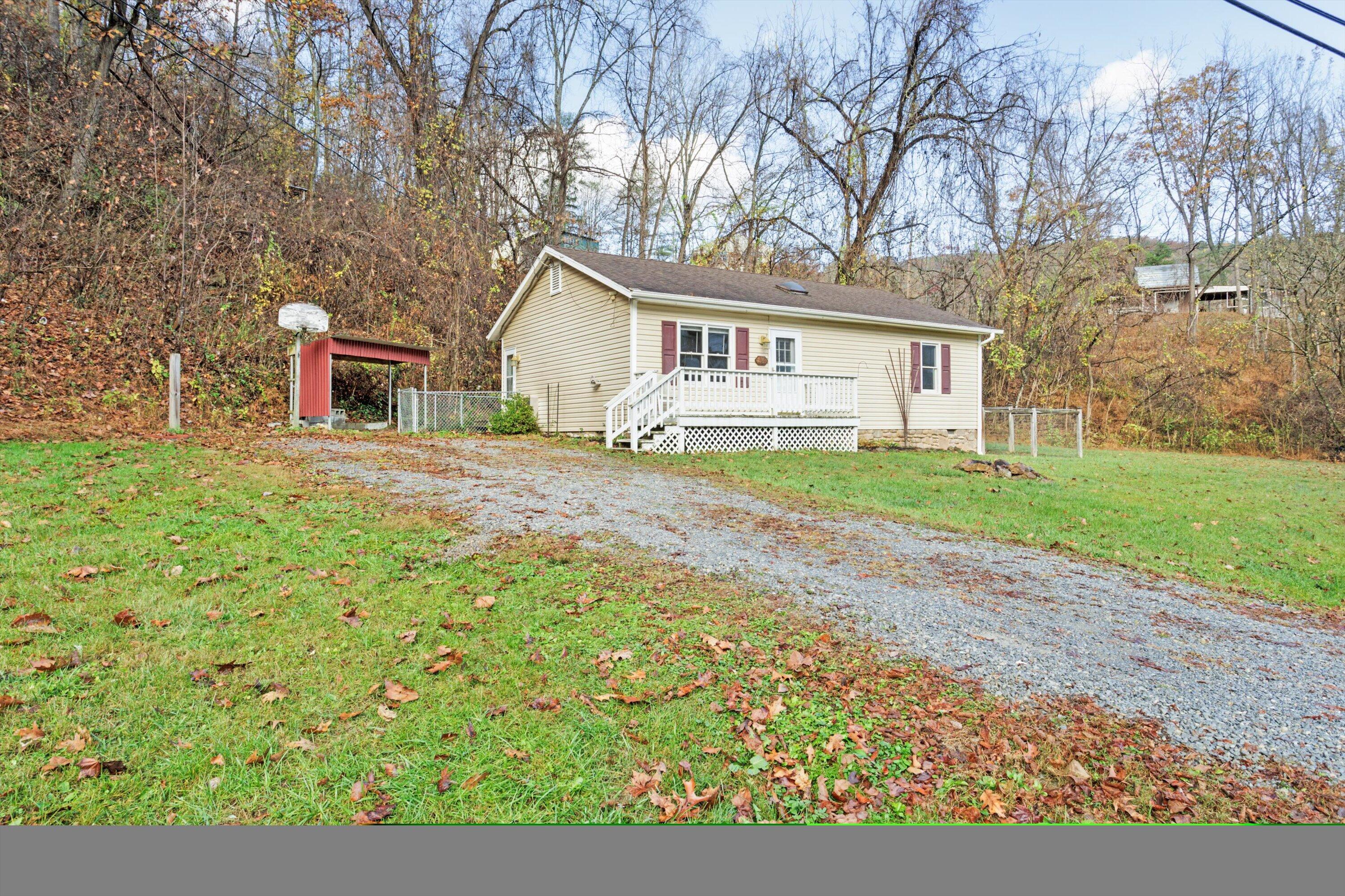 7565 Old Bent Mountain Rd, Roanoke, Virginia image 1