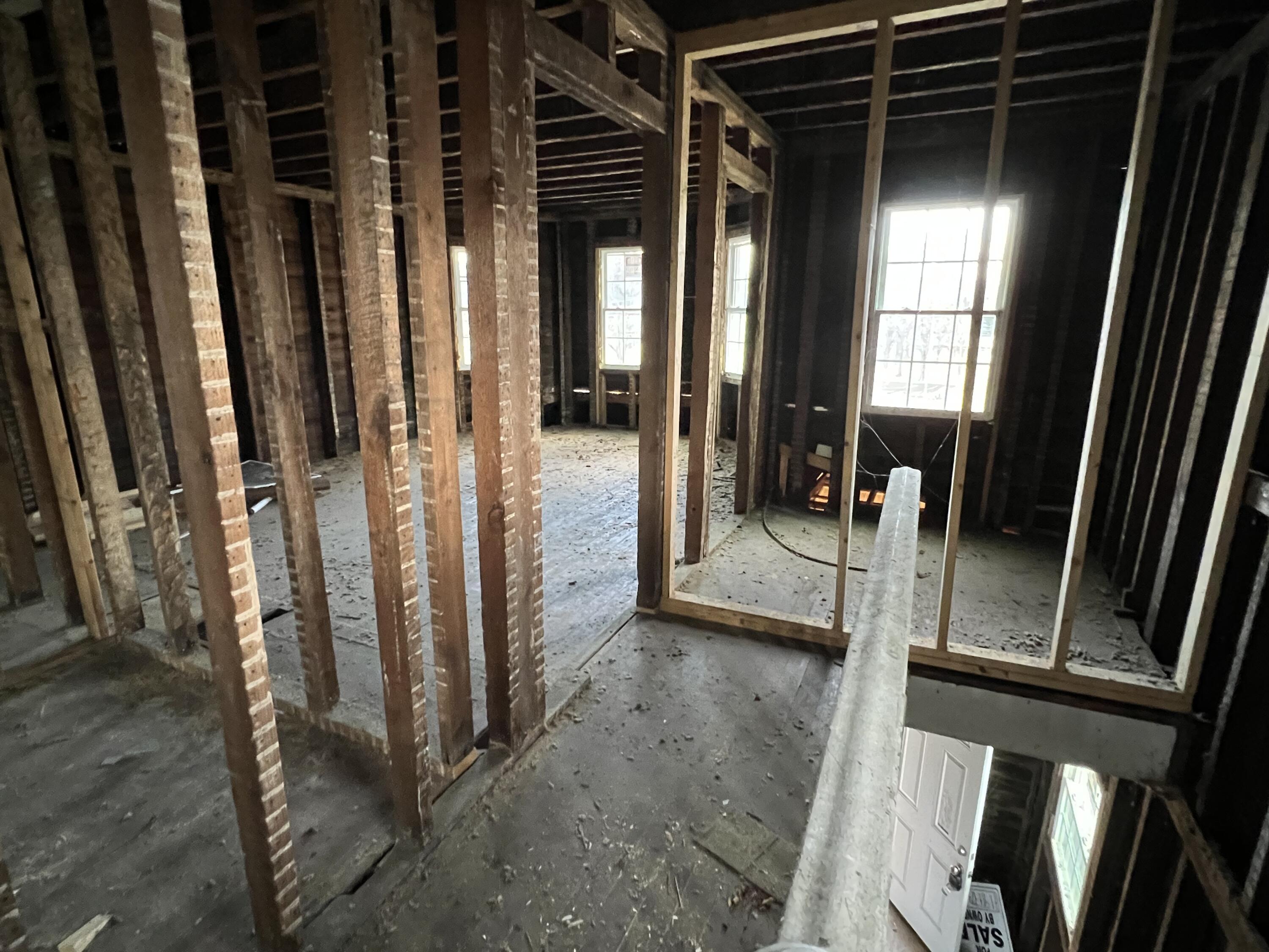 Roanoke, Virginia 24016, United States, 4 Bedrooms Bedrooms, ,3 BathroomsBathrooms,Residential,Pending,38031