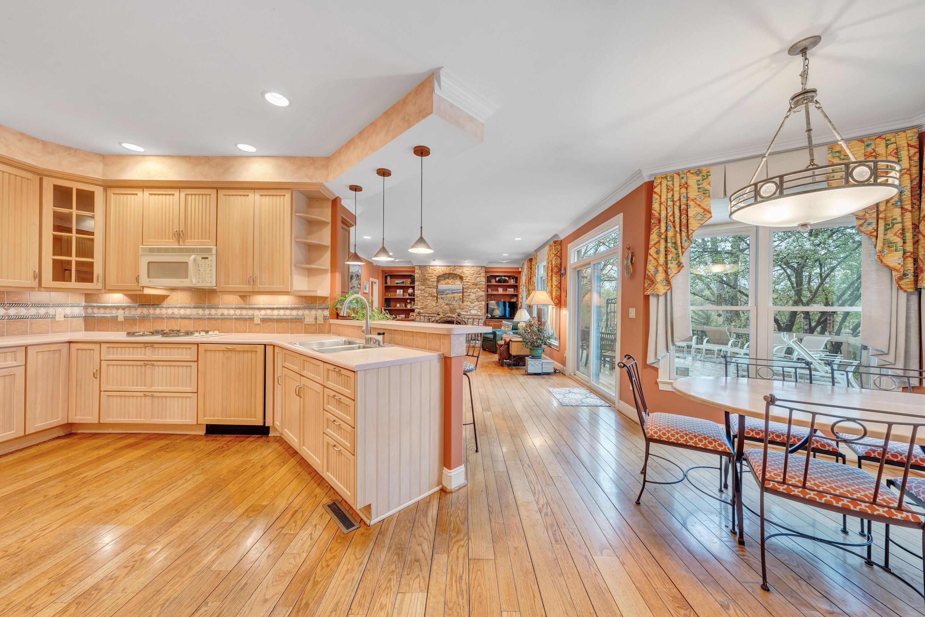 3649 Peakwood Dr, Roanoke, Virginia image 28