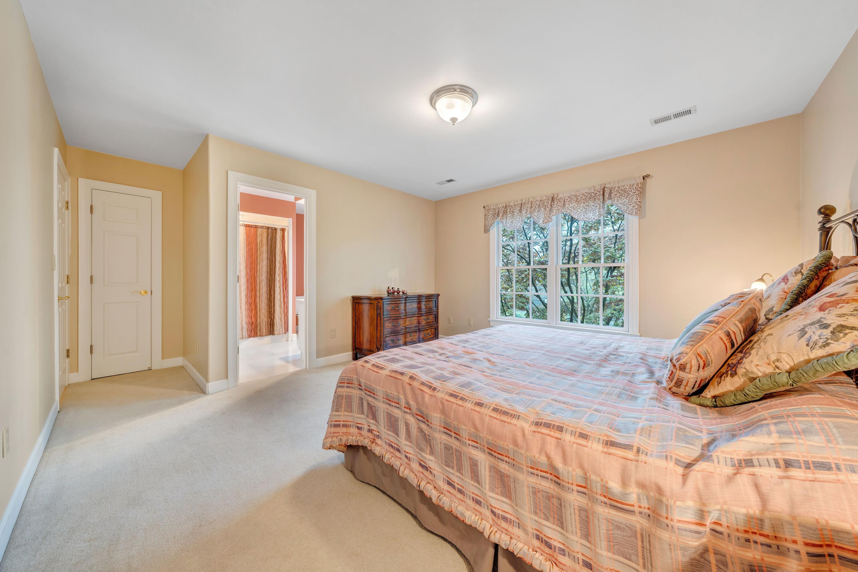 3649 Peakwood Dr, Roanoke, Virginia image 44