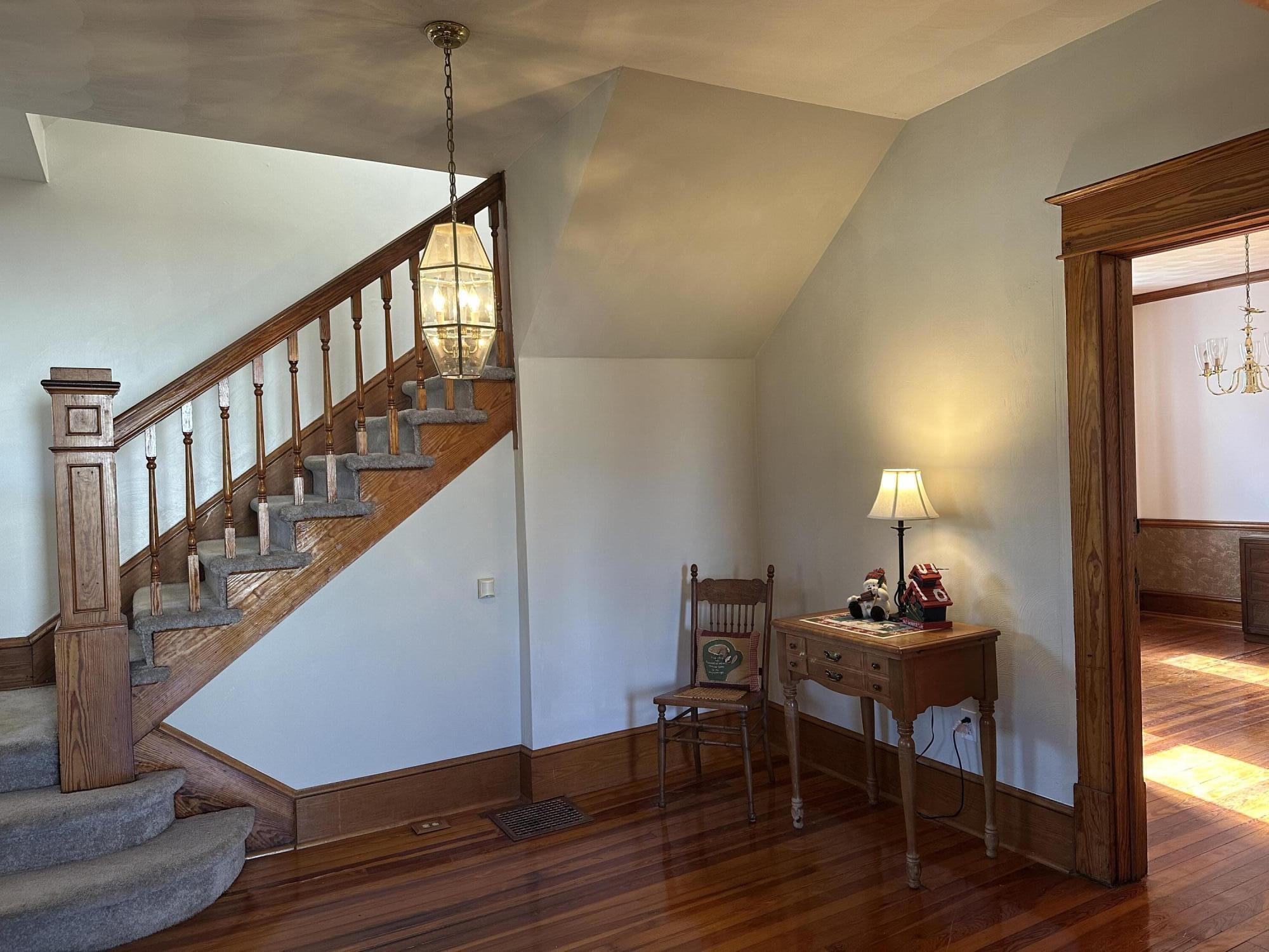 513 5th St, Vinton, Virginia image 8