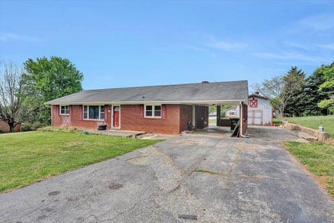 Homes For Sale - 145 Cornell Rd<br/> Rocky Mount, VA 24151