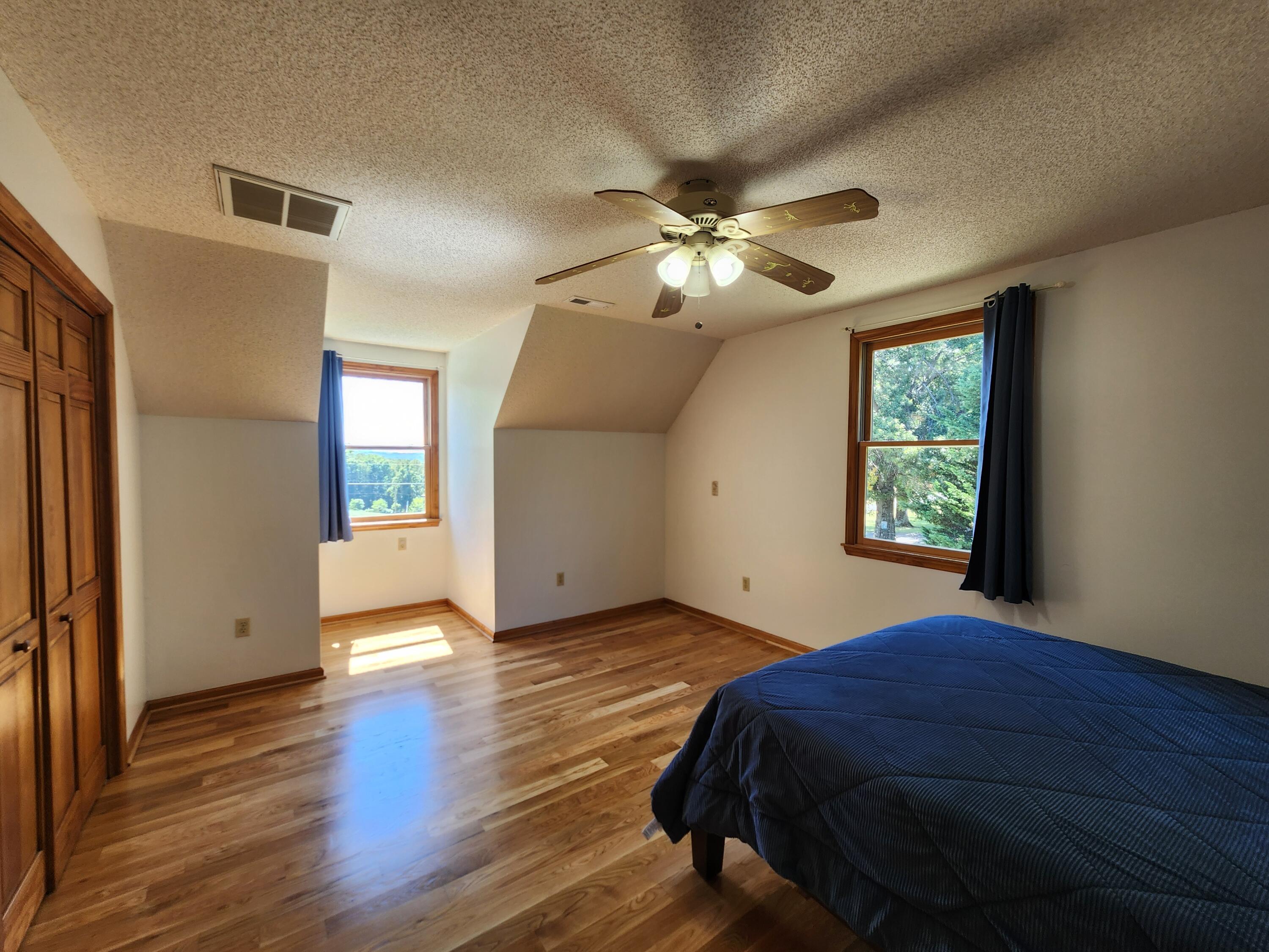 Rocky Mount, Virginia 24151, United States, 4 Bedrooms Bedrooms, ,4 BathroomsBathrooms,Residential,Active,202015