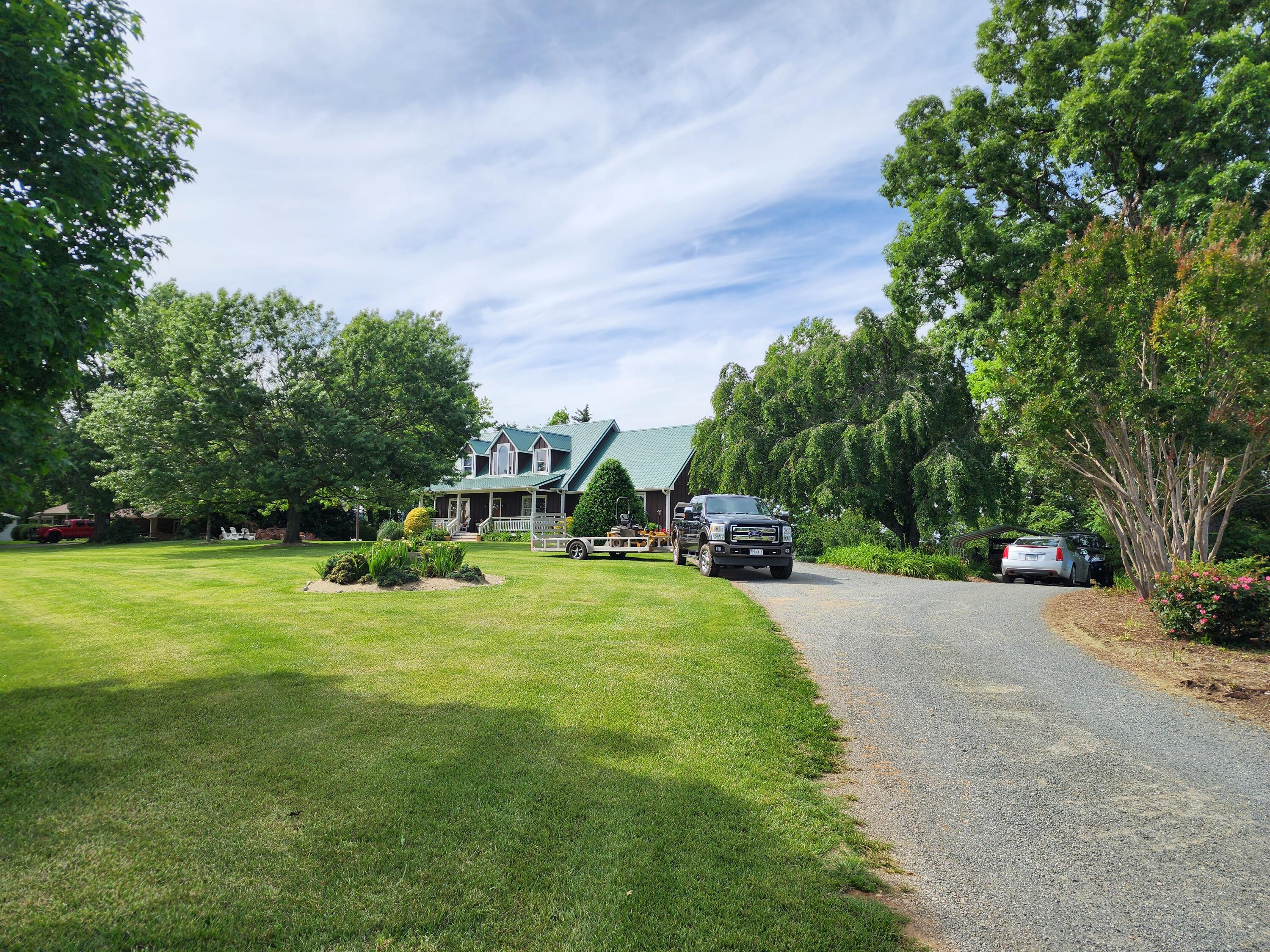 Rocky Mount, Virginia 24151, United States, 4 Bedrooms Bedrooms, ,4 BathroomsBathrooms,Residential,Active,202015