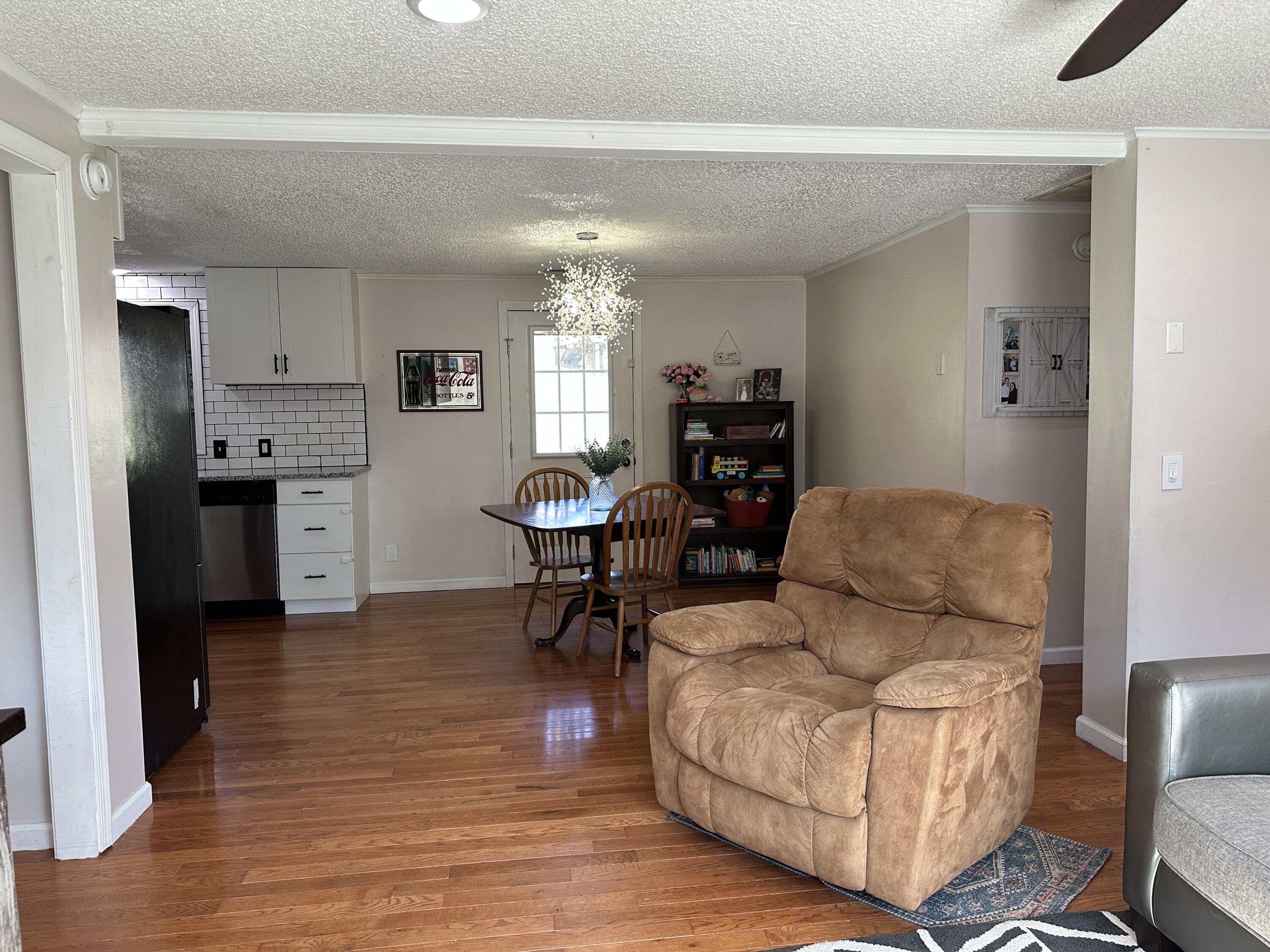 100 Beachview Ln, Troutville, Virginia image 9