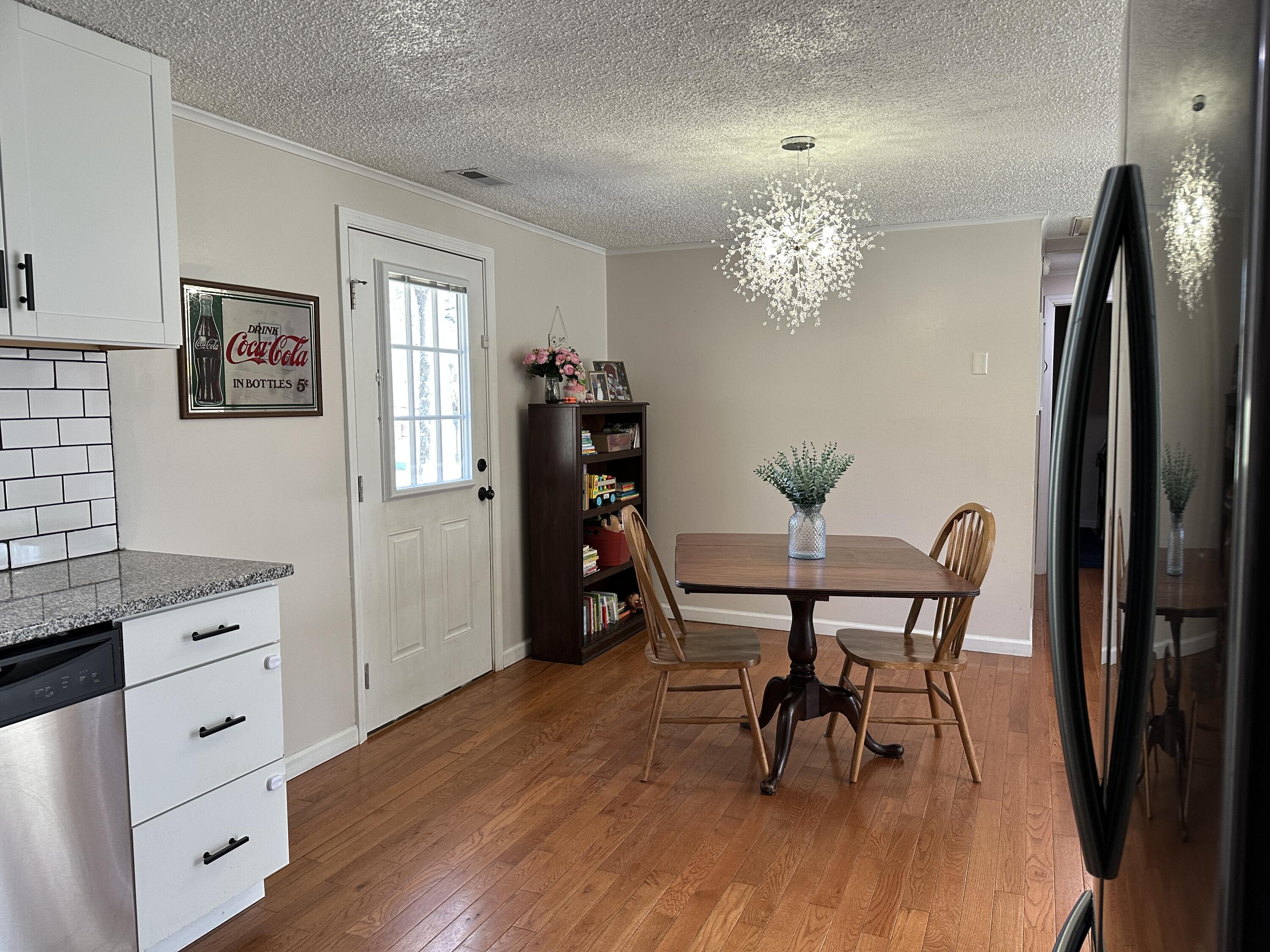 100 Beachview Ln, Troutville, Virginia image 11