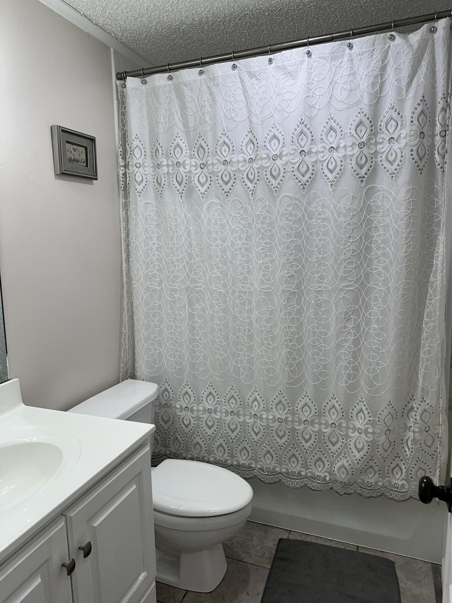 100 Beachview Ln, Troutville, Virginia image 20