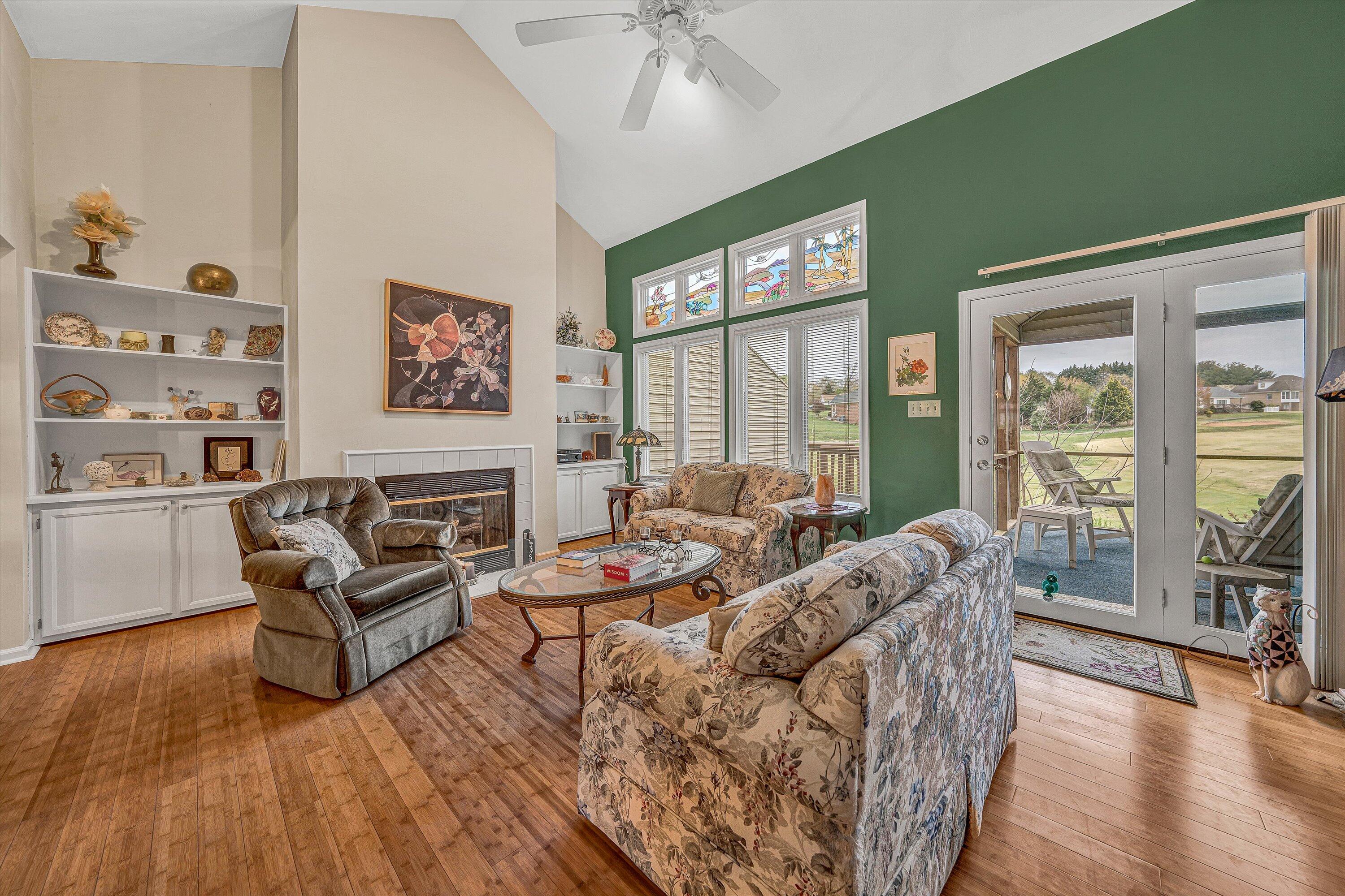 56 Scarlet St, Hardy, Virginia image 12