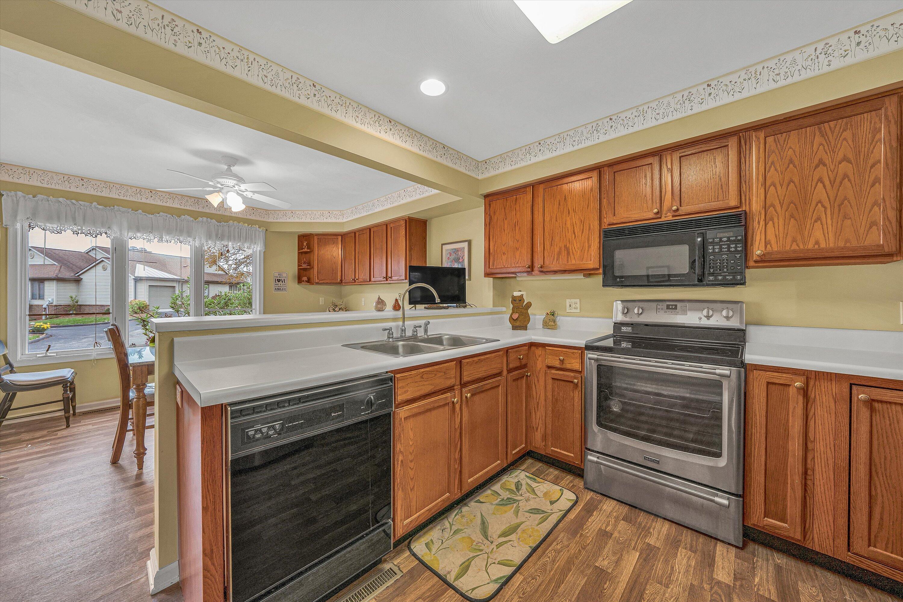 56 Scarlet St, Hardy, Virginia image 9