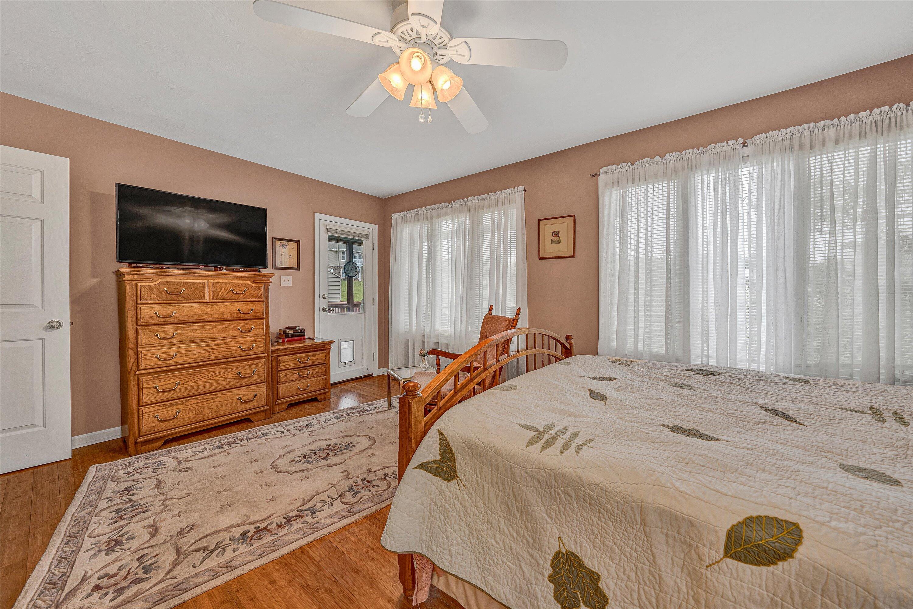 56 Scarlet St, Hardy, Virginia image 15