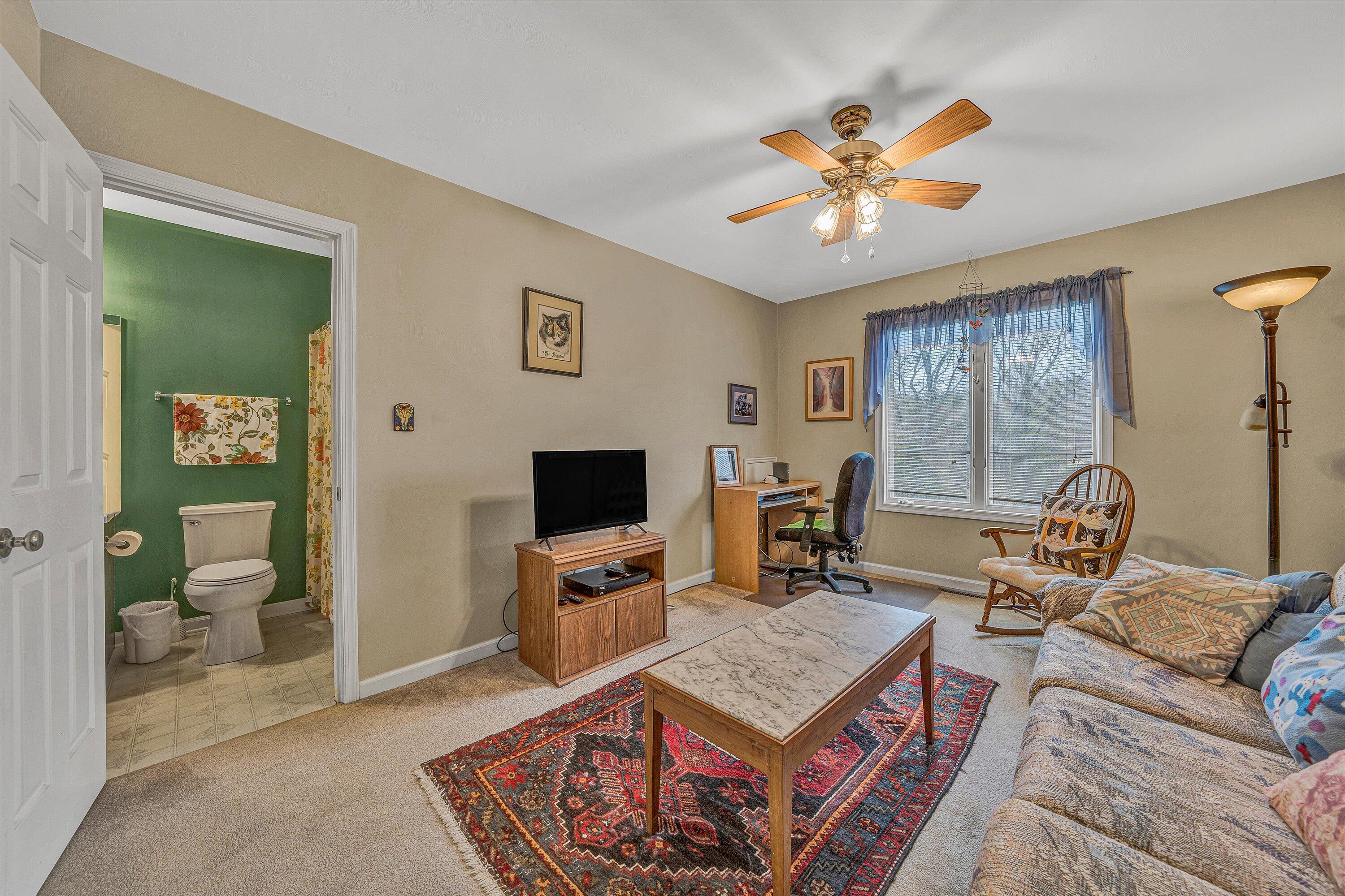 56 Scarlet St, Hardy, Virginia image 20