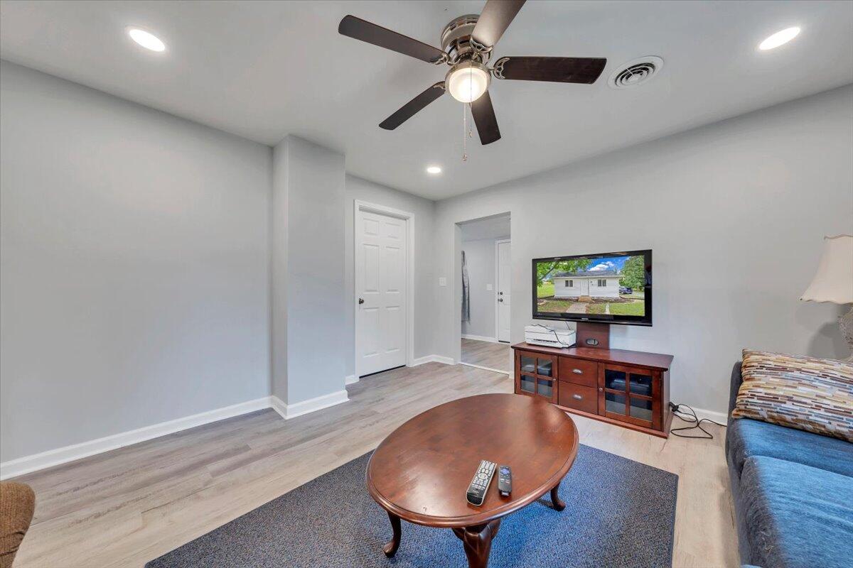 776 Camp North Rd, Salem, Virginia image 8