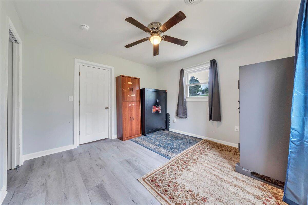 776 Camp North Rd, Salem, Virginia image 23