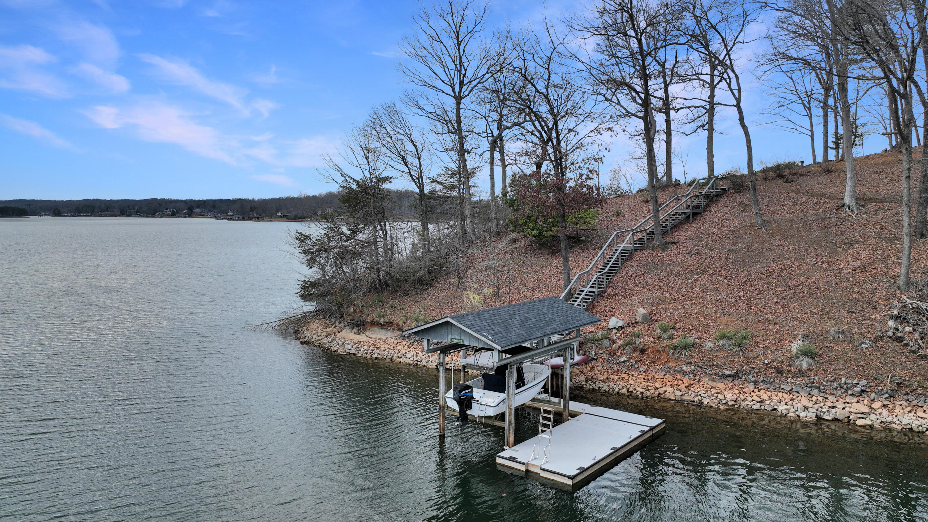 Moneta, Virginia, 24121, United States, 3 Bedrooms Bedrooms, ,3 BathroomsBathrooms,Residential,Active,2017517