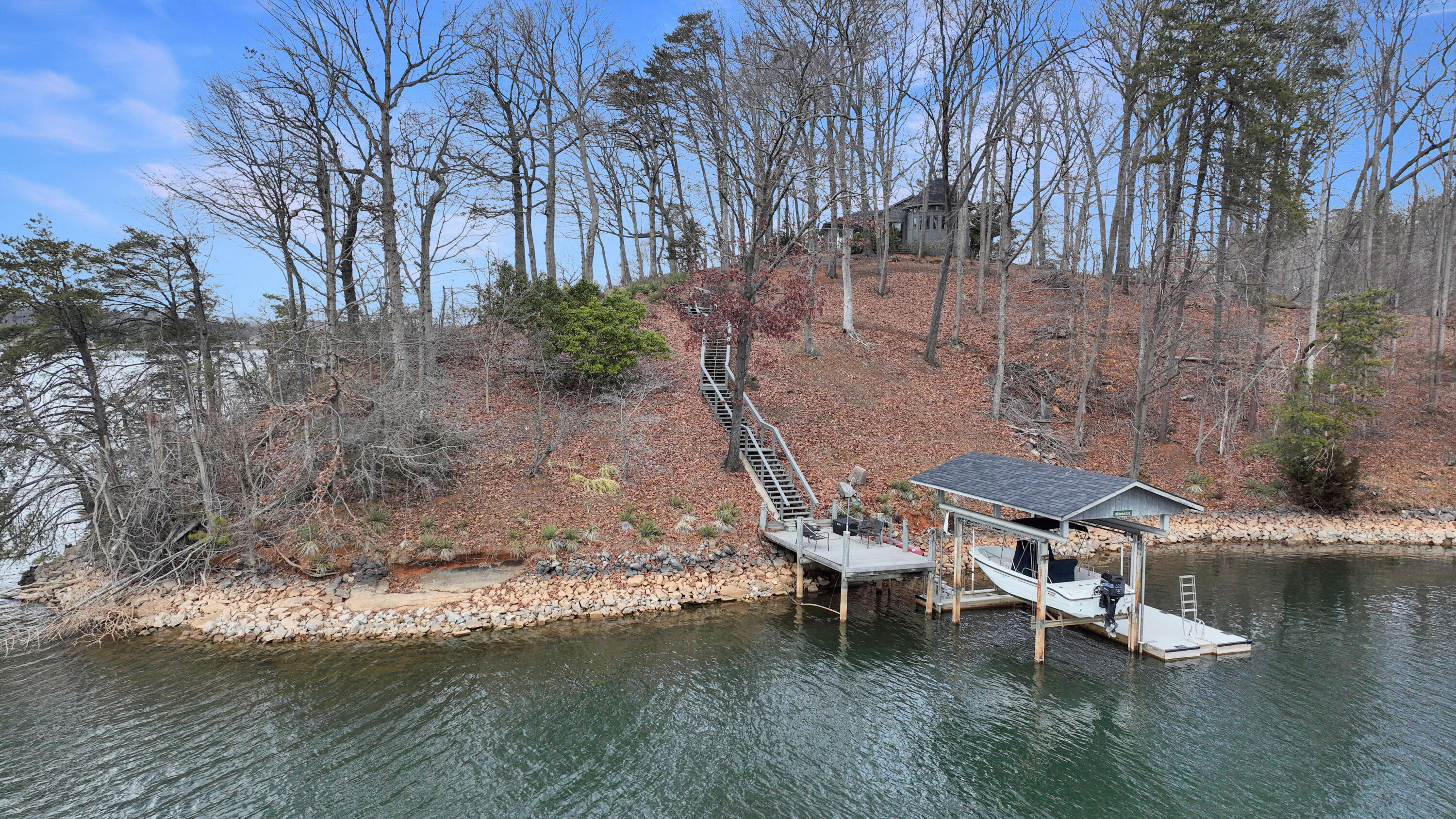 Moneta, Virginia, 24121, United States, 3 Bedrooms Bedrooms, ,3 BathroomsBathrooms,Residential,Active,2017517