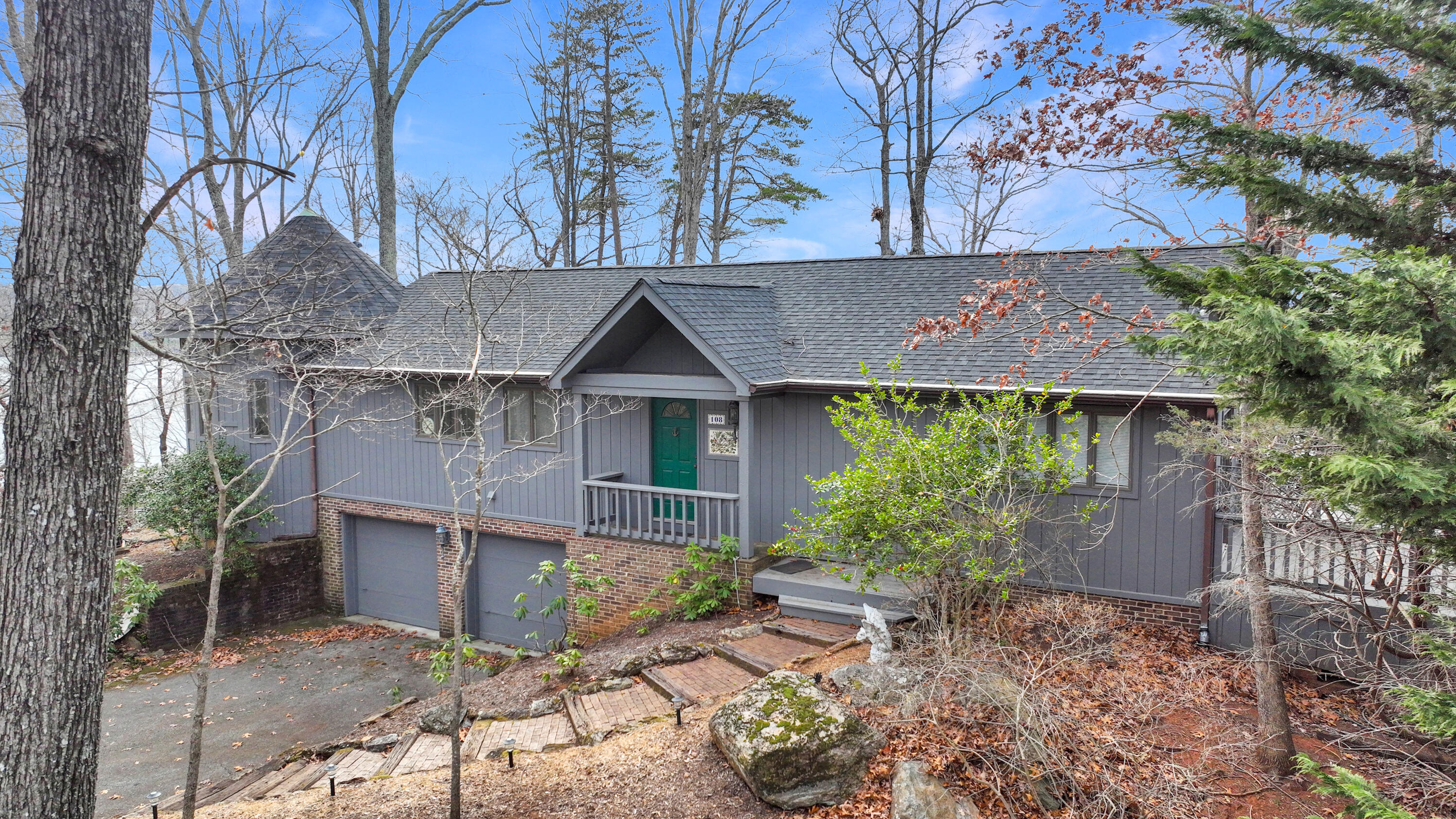 Moneta, Virginia, 24121, United States, 3 Bedrooms Bedrooms, ,3 BathroomsBathrooms,Residential,Active,2017517