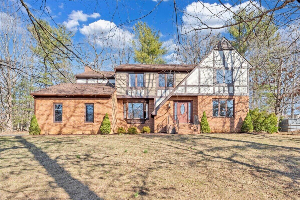 74 Stonehaven Ln, Blue Ridge, Virginia image 2