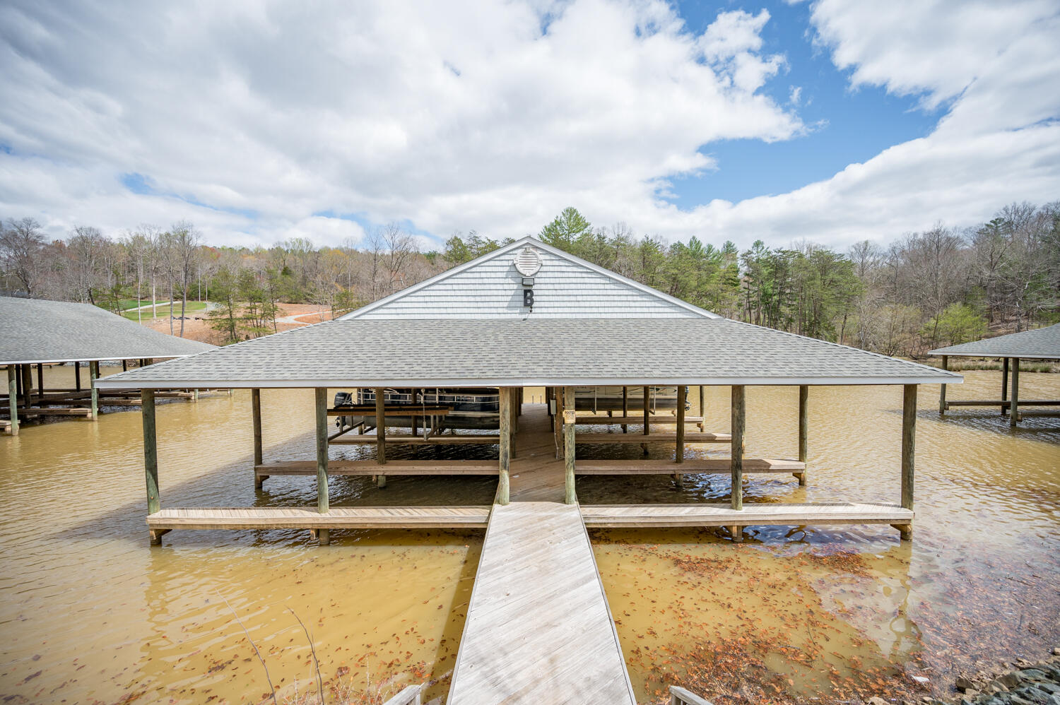 53 Lakewatch Cir, Moneta, Virginia image 2