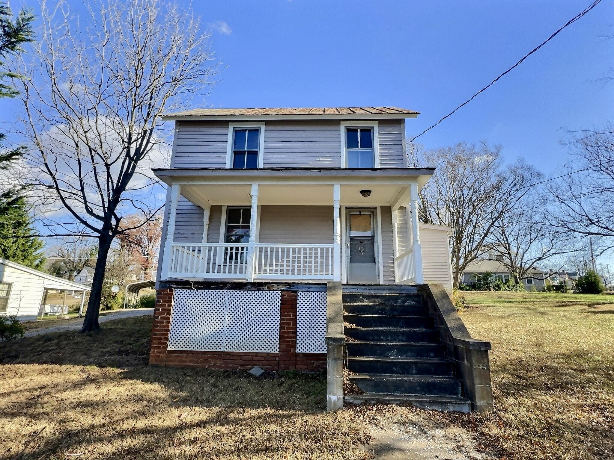 711 Carter St, Martinsville, Virginia image 1