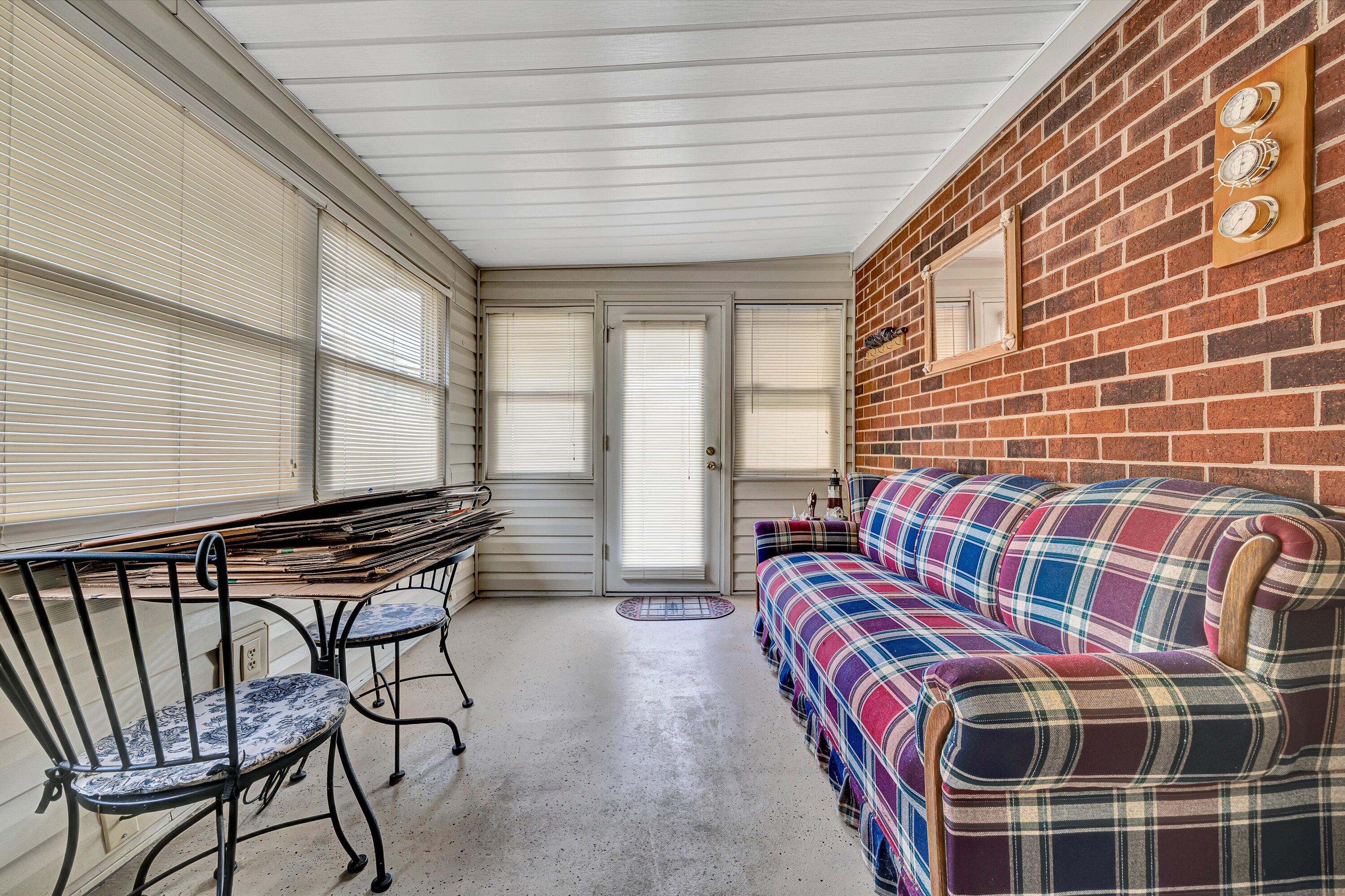 1308 Parkdale Manor Dr, Salem, Virginia image 10