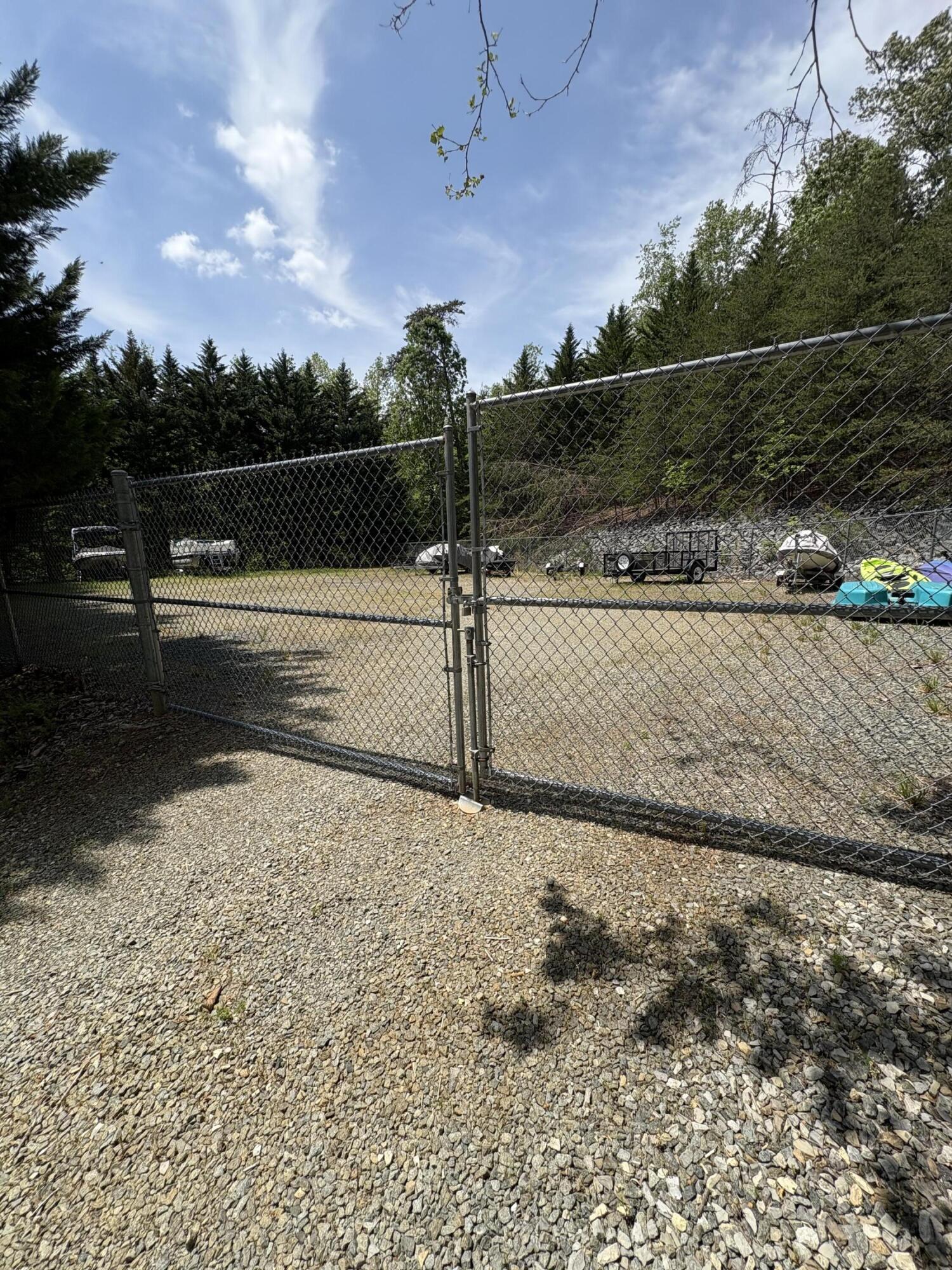 Moneta, Virginia 24121, United States, 3 Bedrooms Bedrooms, ,3 BathroomsBathrooms,Residential,Active,120448