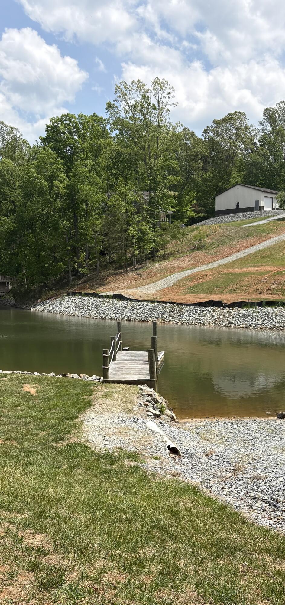 Moneta, Virginia 24121, United States, 3 Bedrooms Bedrooms, ,3 BathroomsBathrooms,Residential,Active,120448