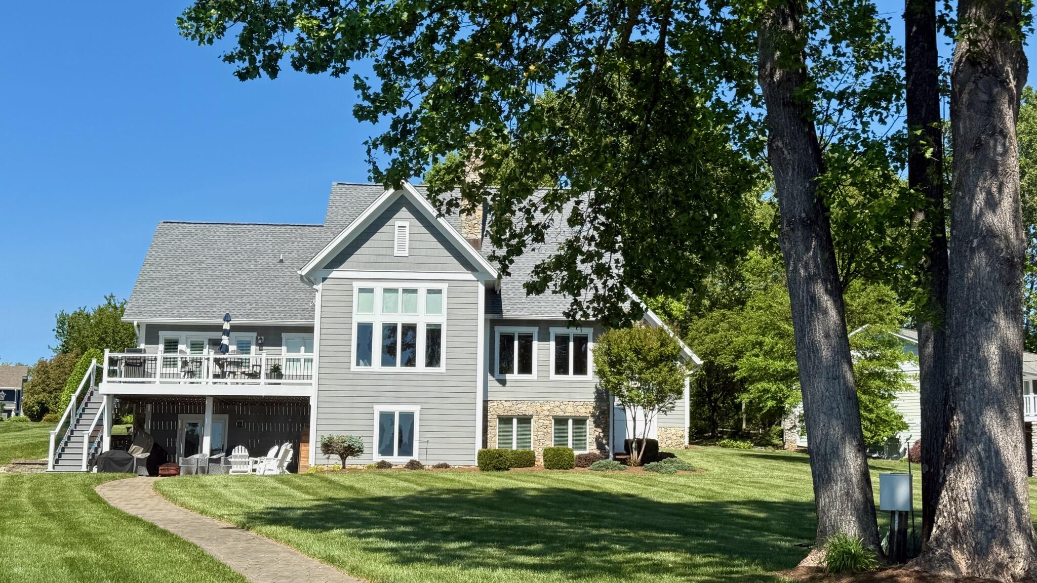 60 Sandpiper Cir, Penhook, Virginia image 1