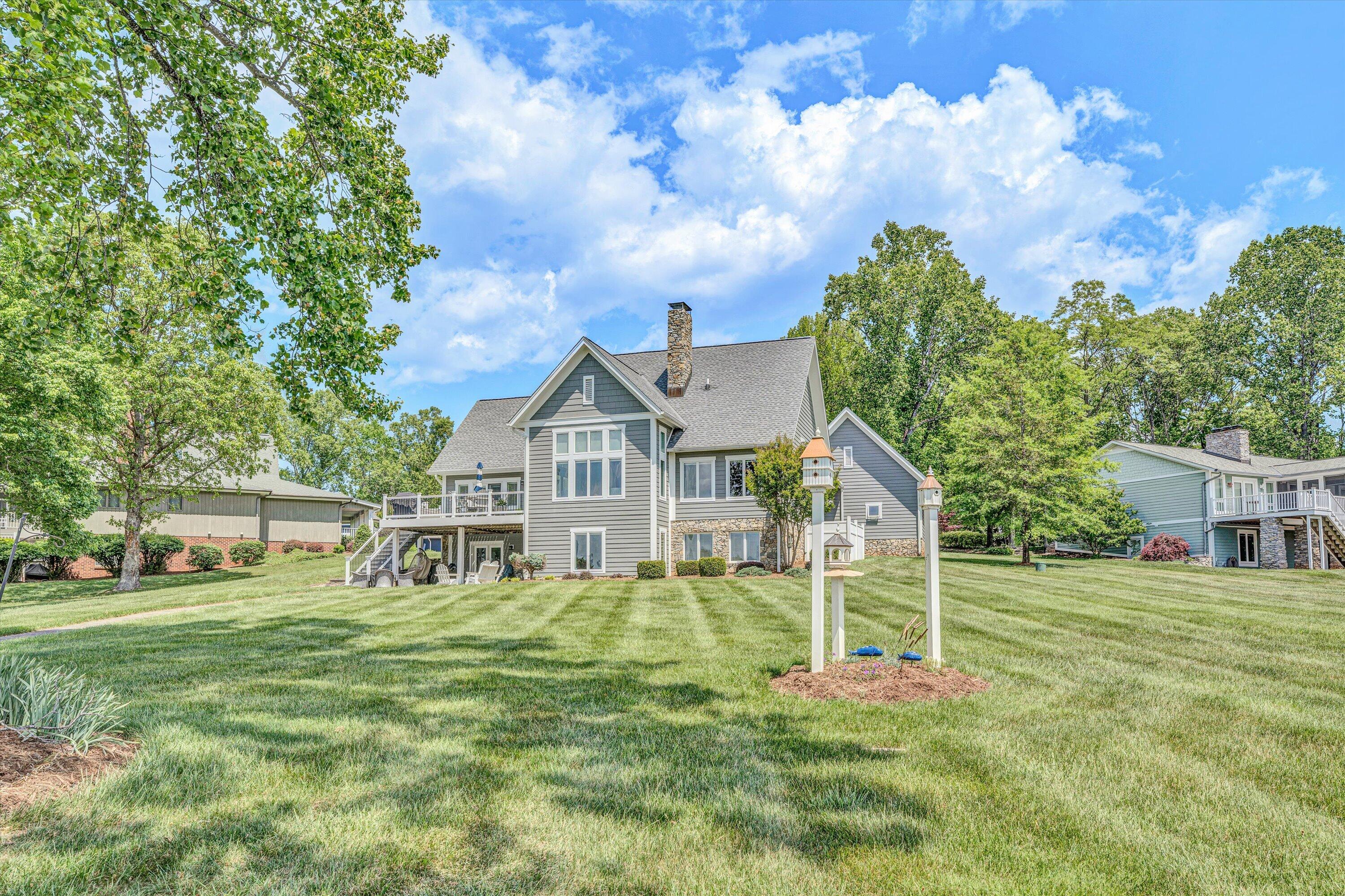 Penhook, Virginia 24137, United States, 3 Bedrooms Bedrooms, ,4 BathroomsBathrooms,Residential,Pending,118949