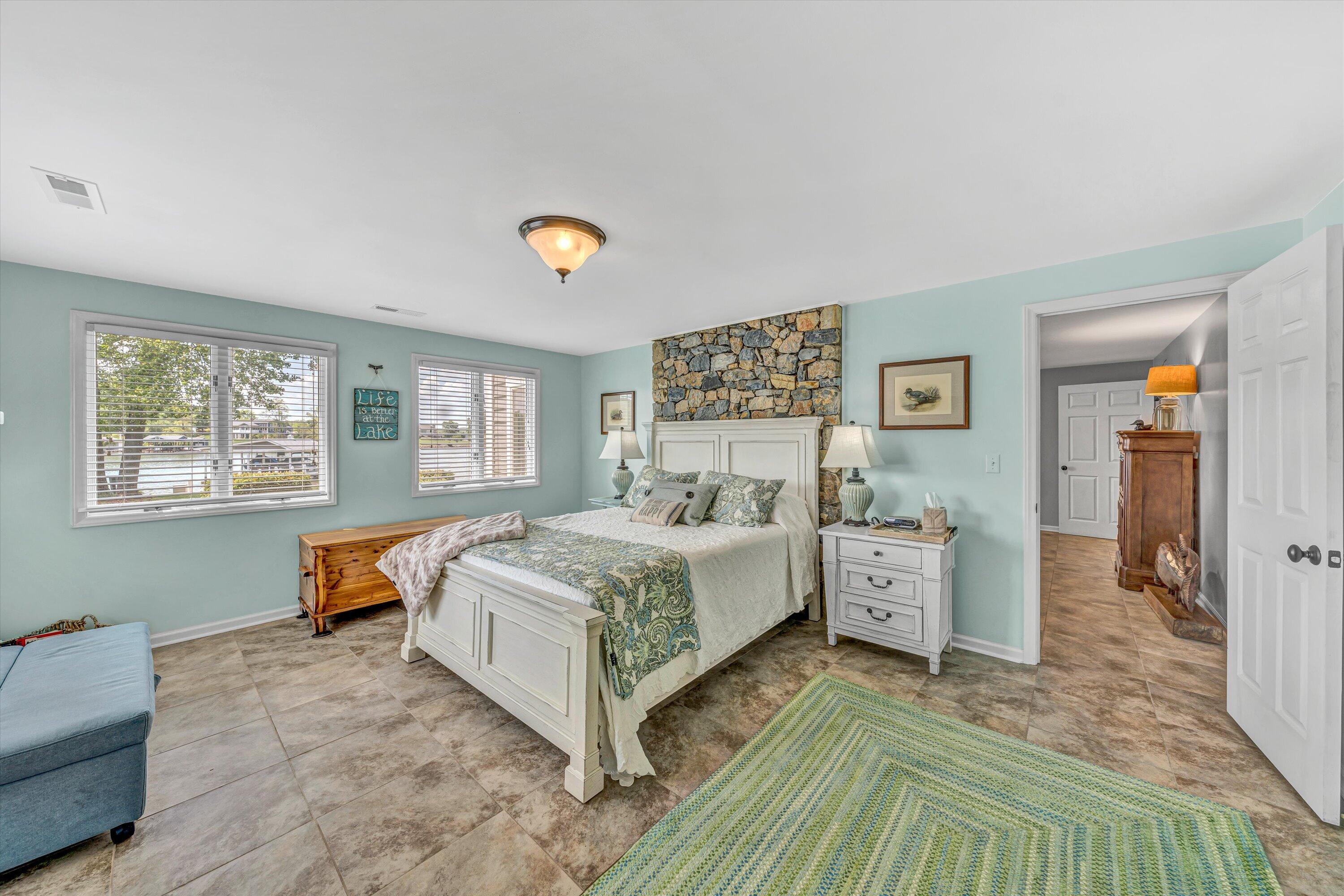 60 Sandpiper Cir, Penhook, Virginia image 40