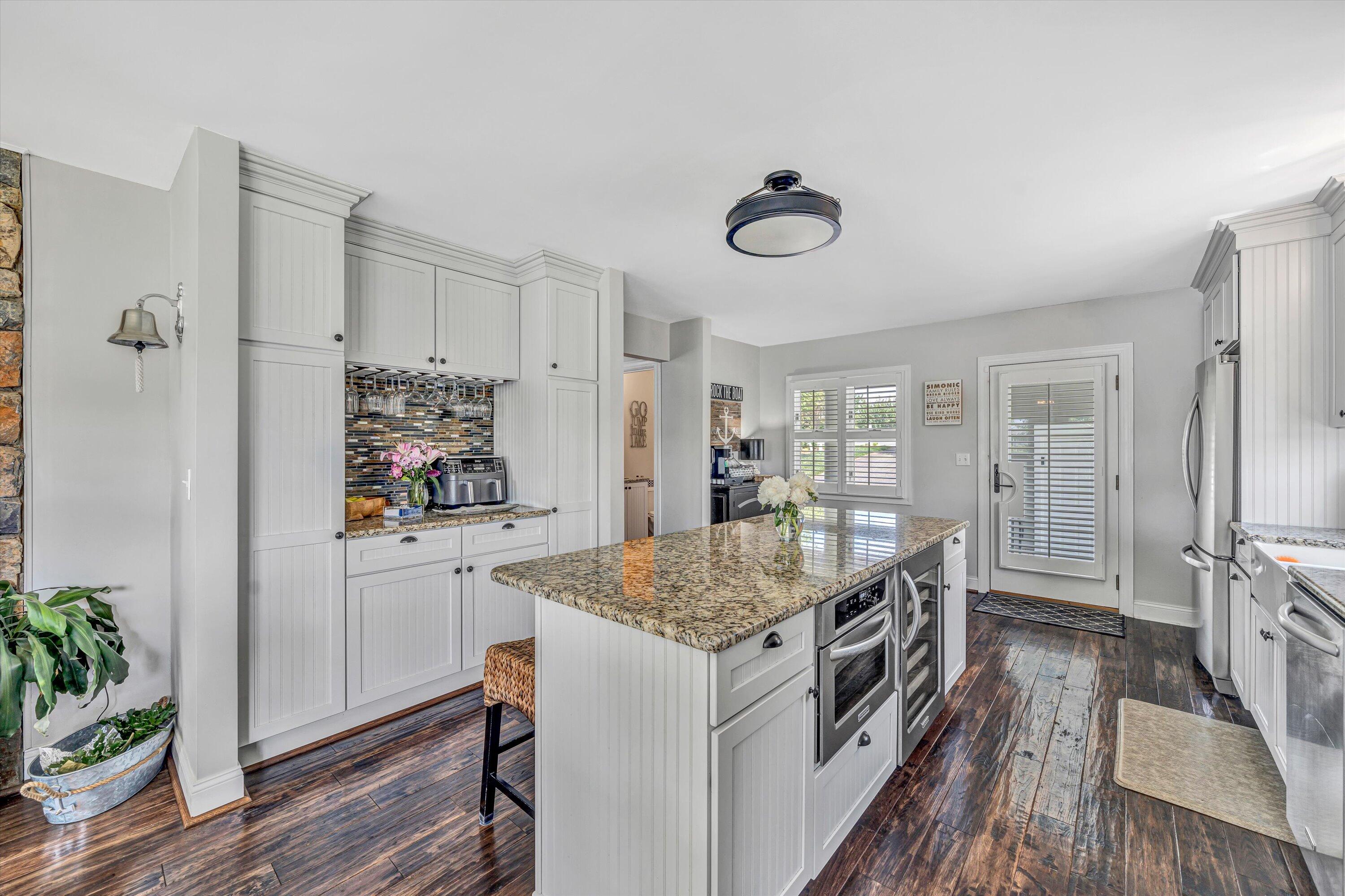 60 Sandpiper Cir, Penhook, Virginia image 23