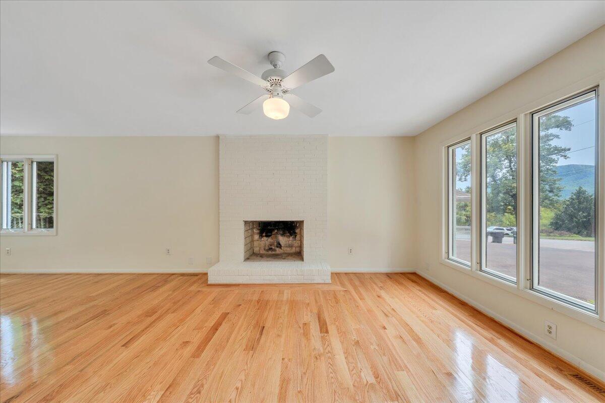 6170 Steeplechase Dr, Roanoke, Ohio image 7