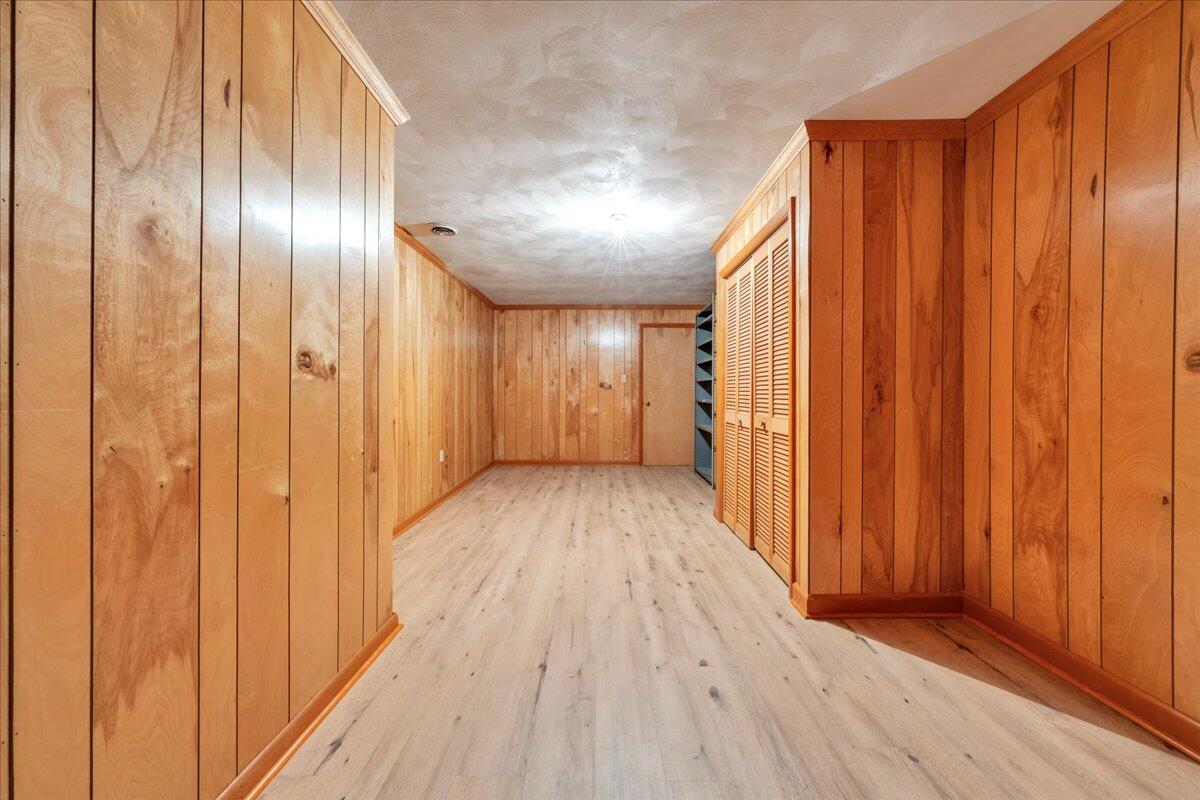 6170 Steeplechase Dr, Roanoke, Ohio image 30