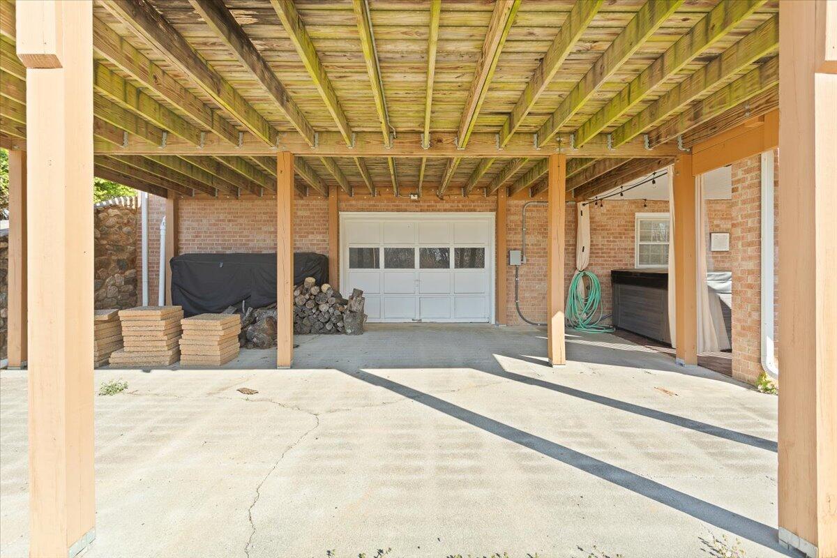 4339 Denbeigh Cir, Vinton, Virginia image 48