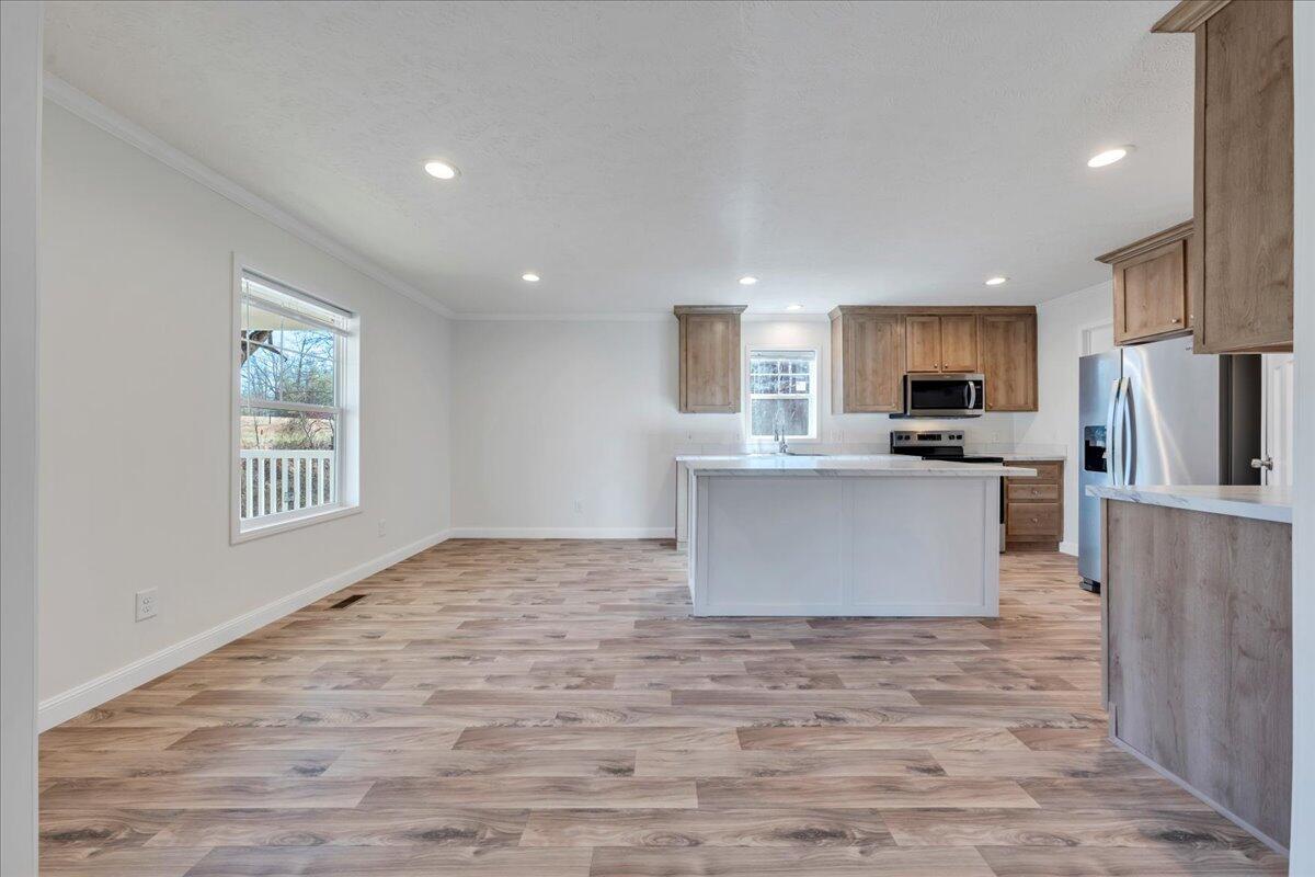 6554 Franklin St, Ferrum, Virginia image 10