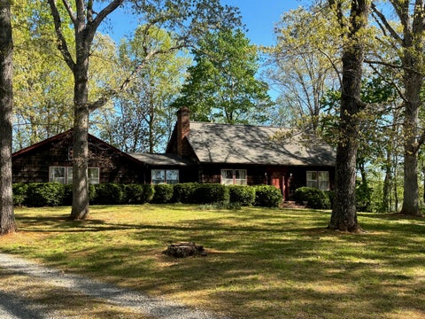 Homes For Sale - 1115 Robin Ridge Rd<br/> Rocky Mount, VA 24151