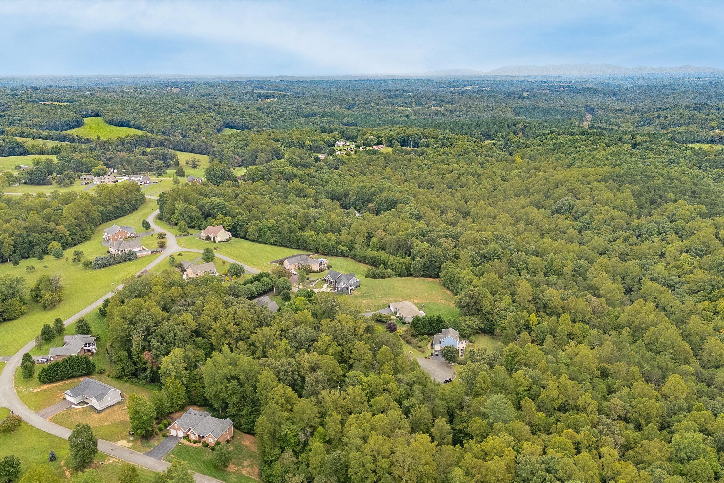 Independence Ln, Wirtz, Ohio image 19