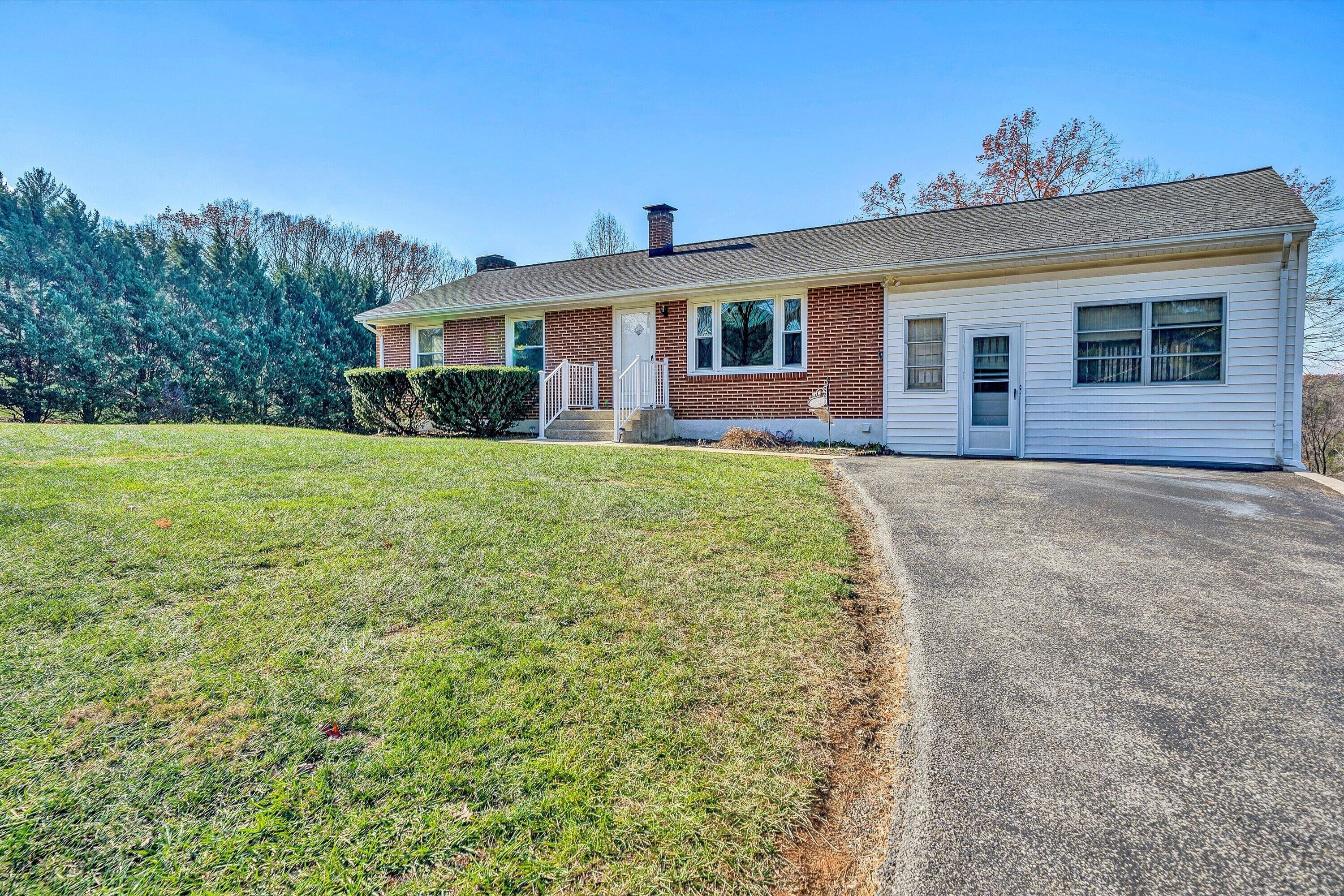 6683 Crowel Gap Rd, Roanoke, Virginia image 41