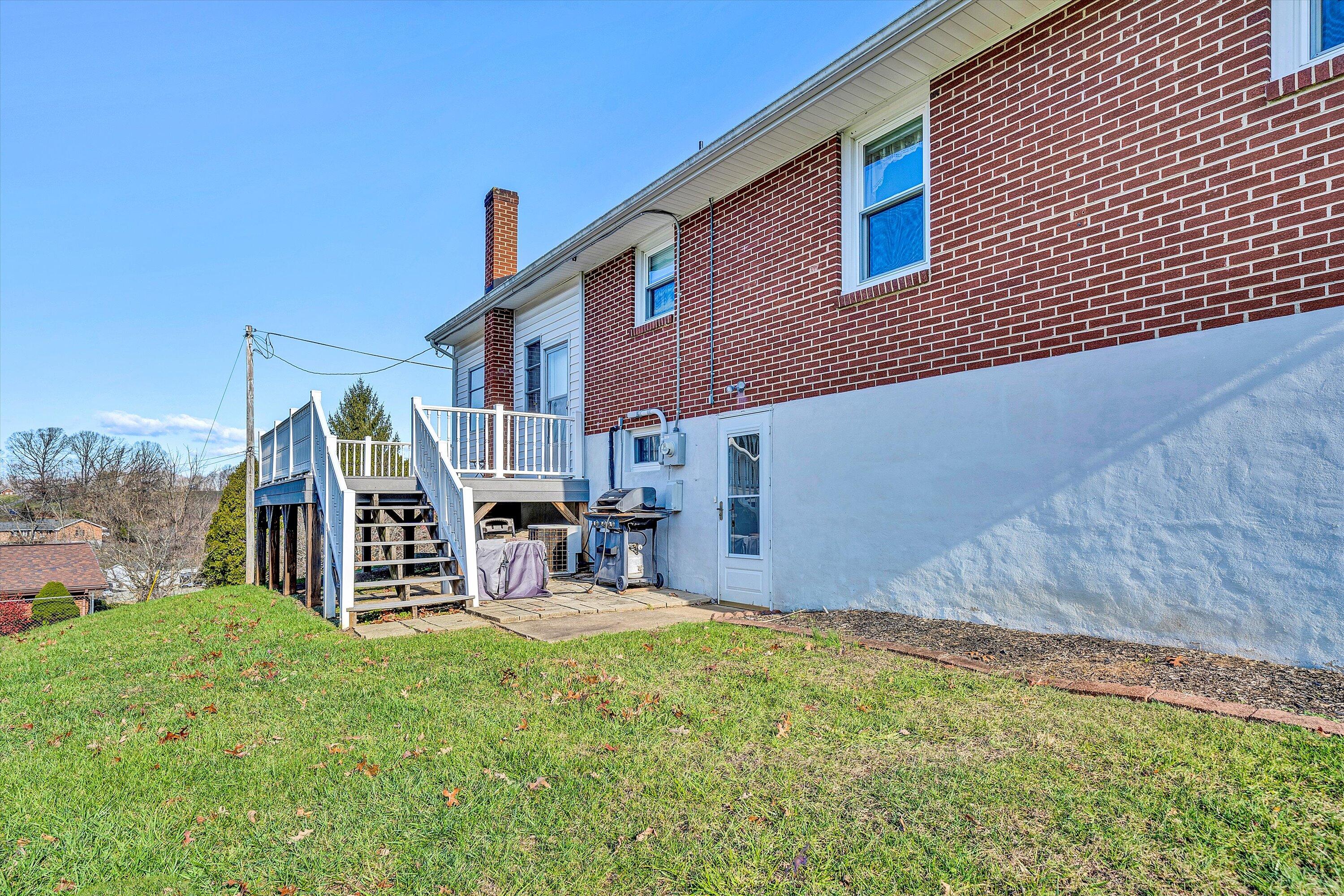 6683 Crowel Gap Rd, Roanoke, Virginia image 38