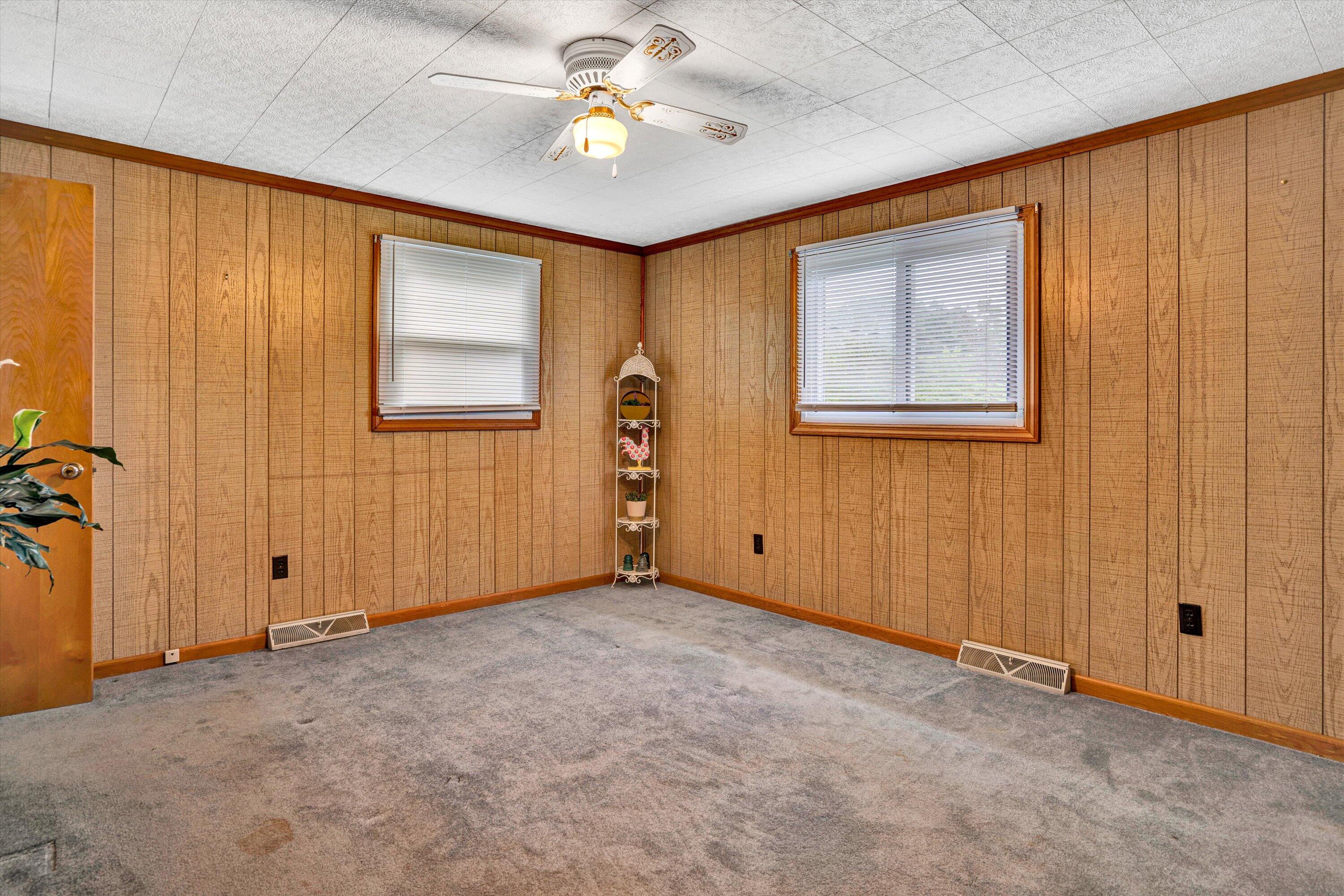 690 Scuffling Hill Rd, Rocky Mount, Ohio image 15