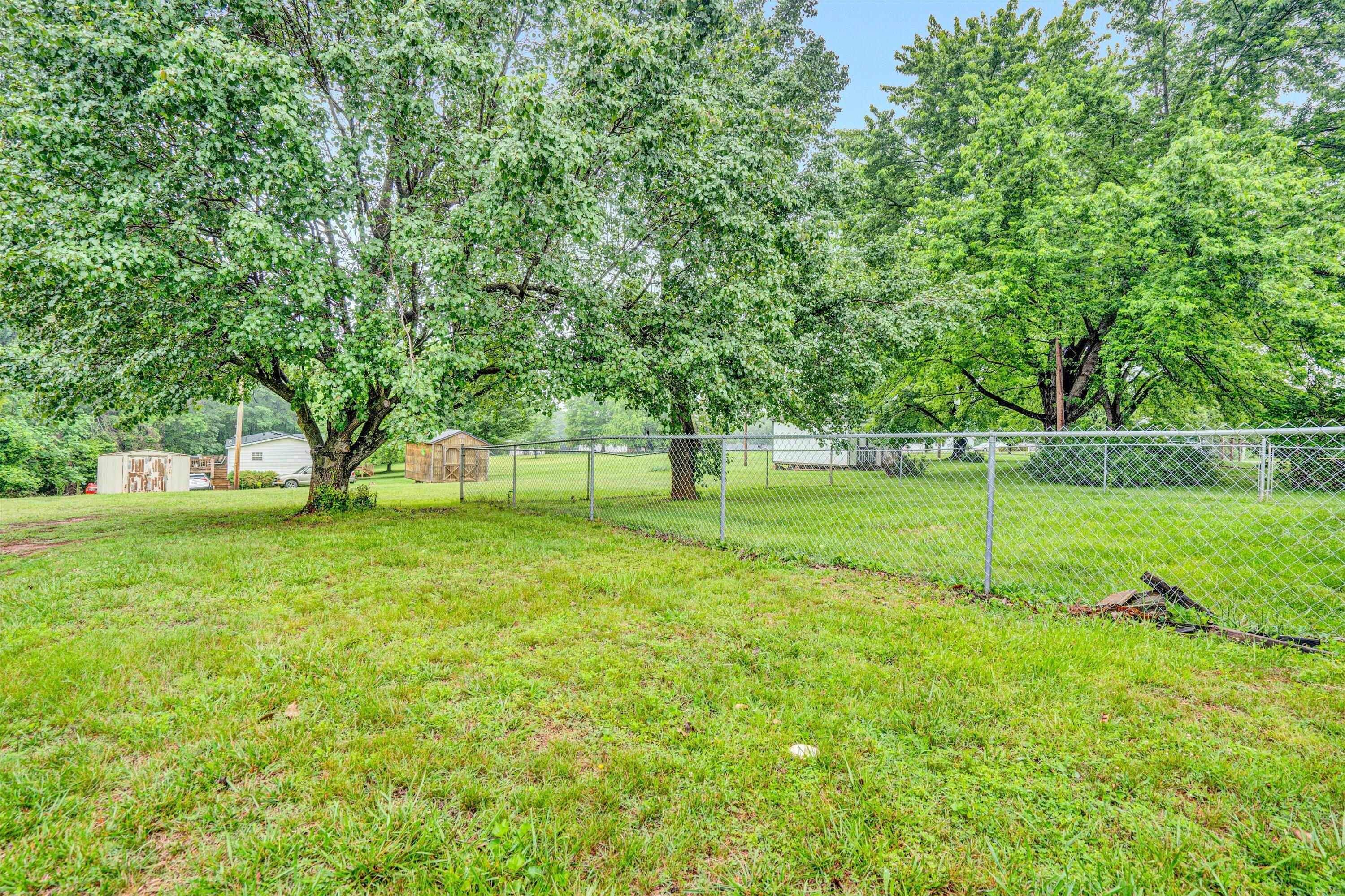 690 Scuffling Hill Rd, Rocky Mount, Ohio image 2