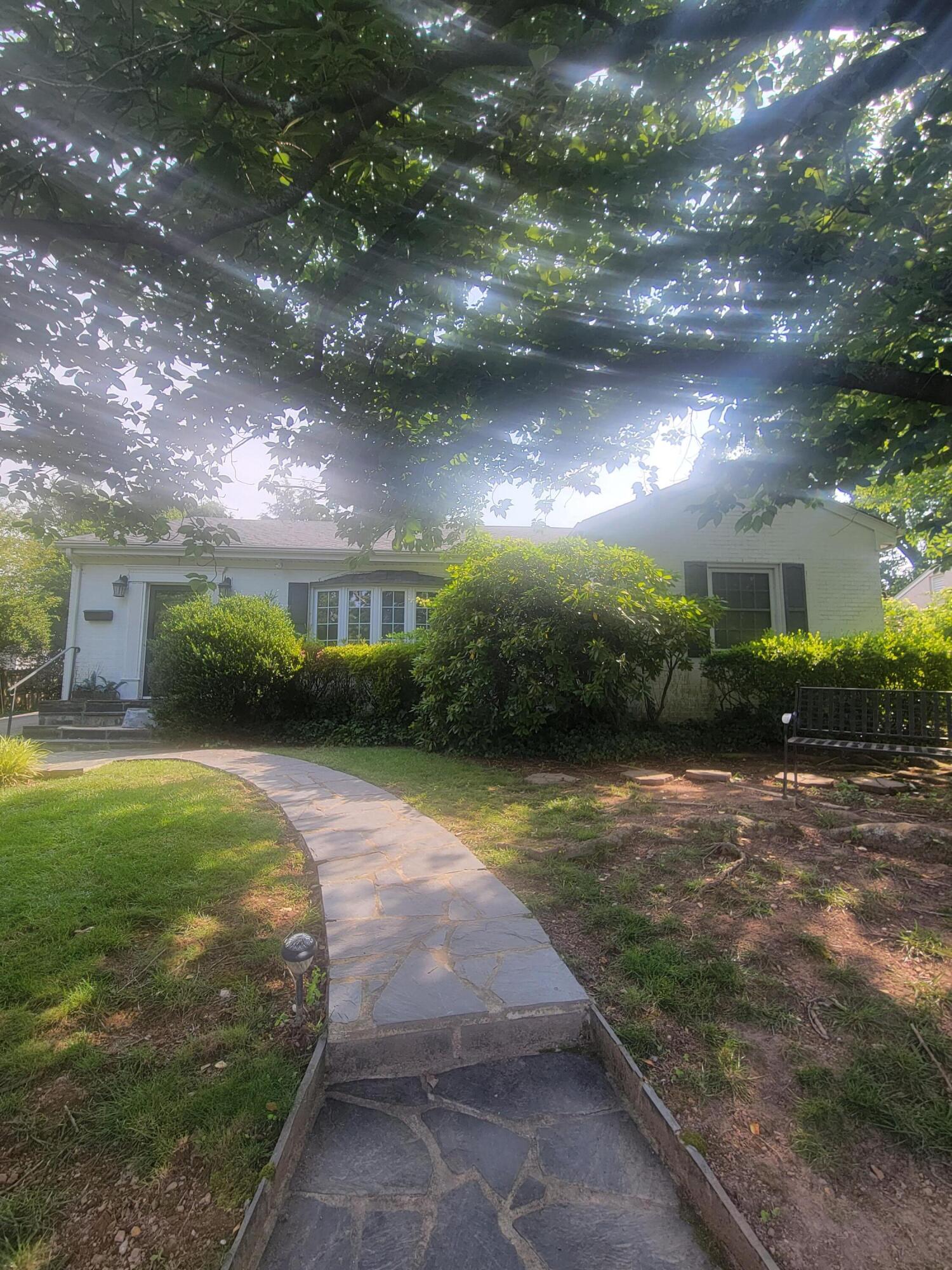 714 White Oak Rd, Roanoke, Virginia image 1