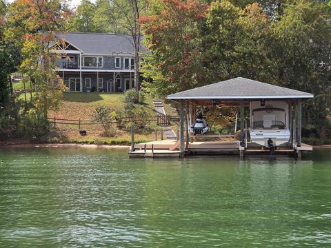 Condo For Sale - 306 Cove Point Trl<br/> Moneta, VA 24121