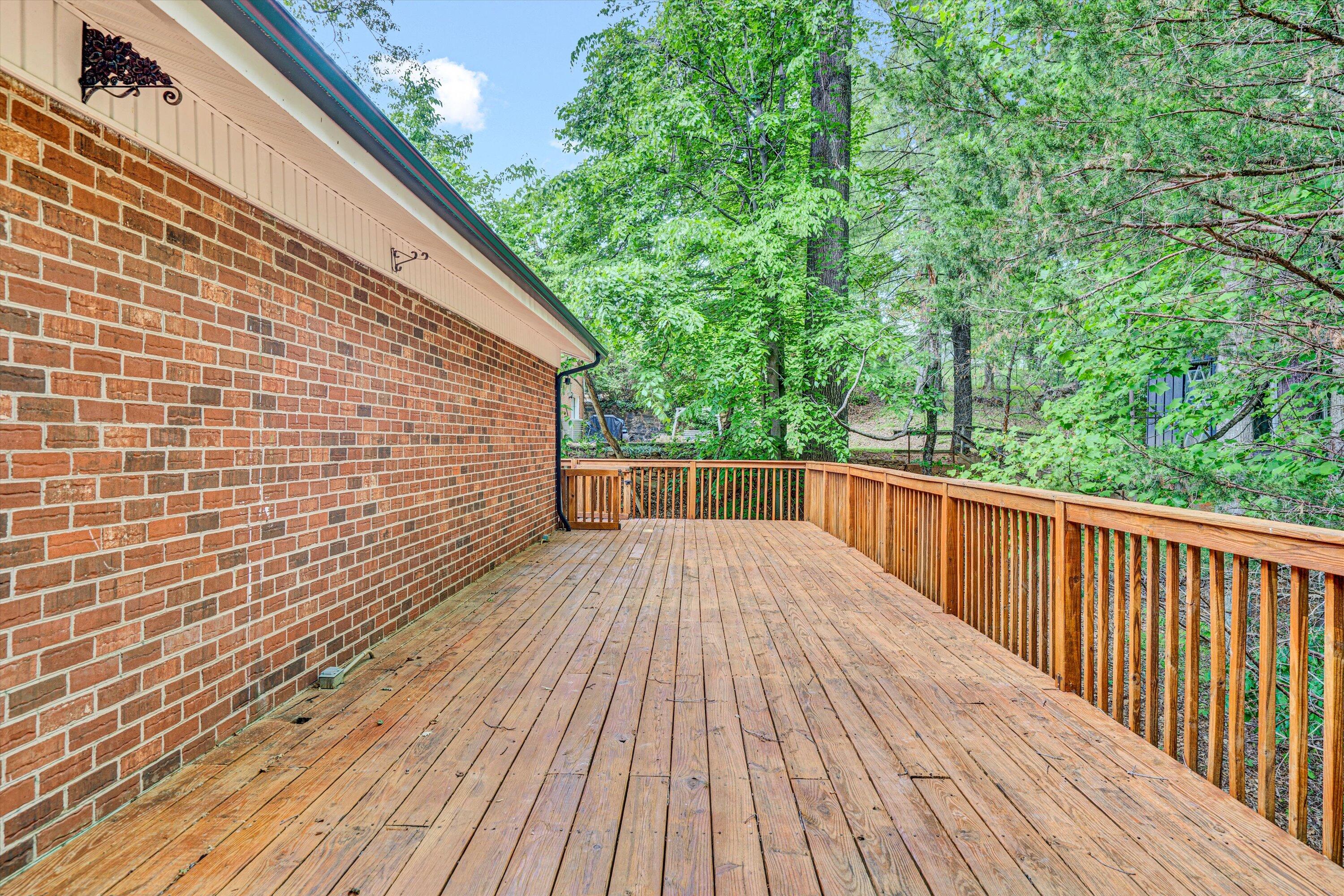 907 Hunting Ridge Rd Rd, Martinsville, Virginia image 25