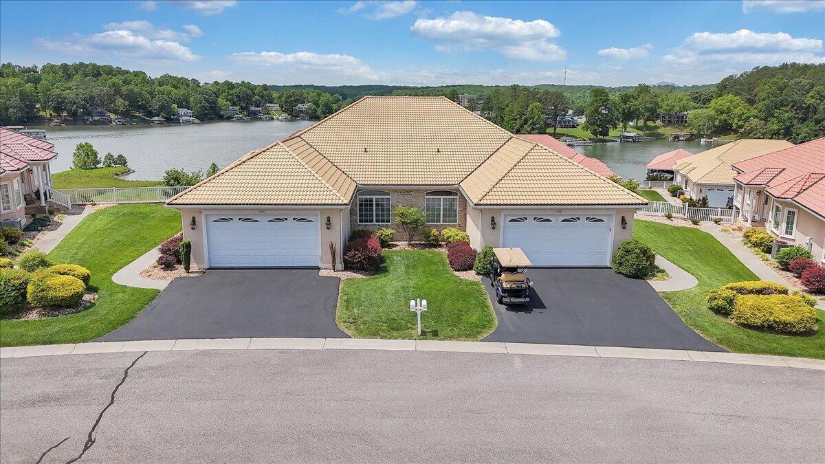 1067 Margarita Ct, Moneta, Virginia image 1