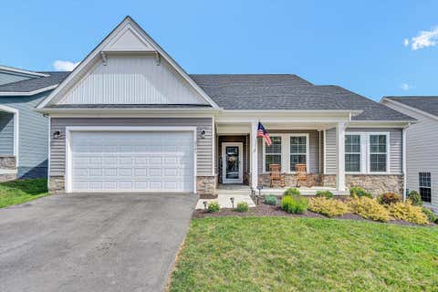 Condo For Sale - 2145 Kings Walk Dr<br/> Roanoke, VA 24012
