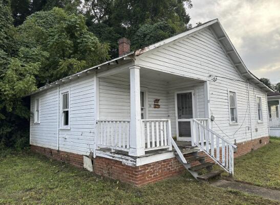 11 Henry St, Martinsville, Virginia image 1