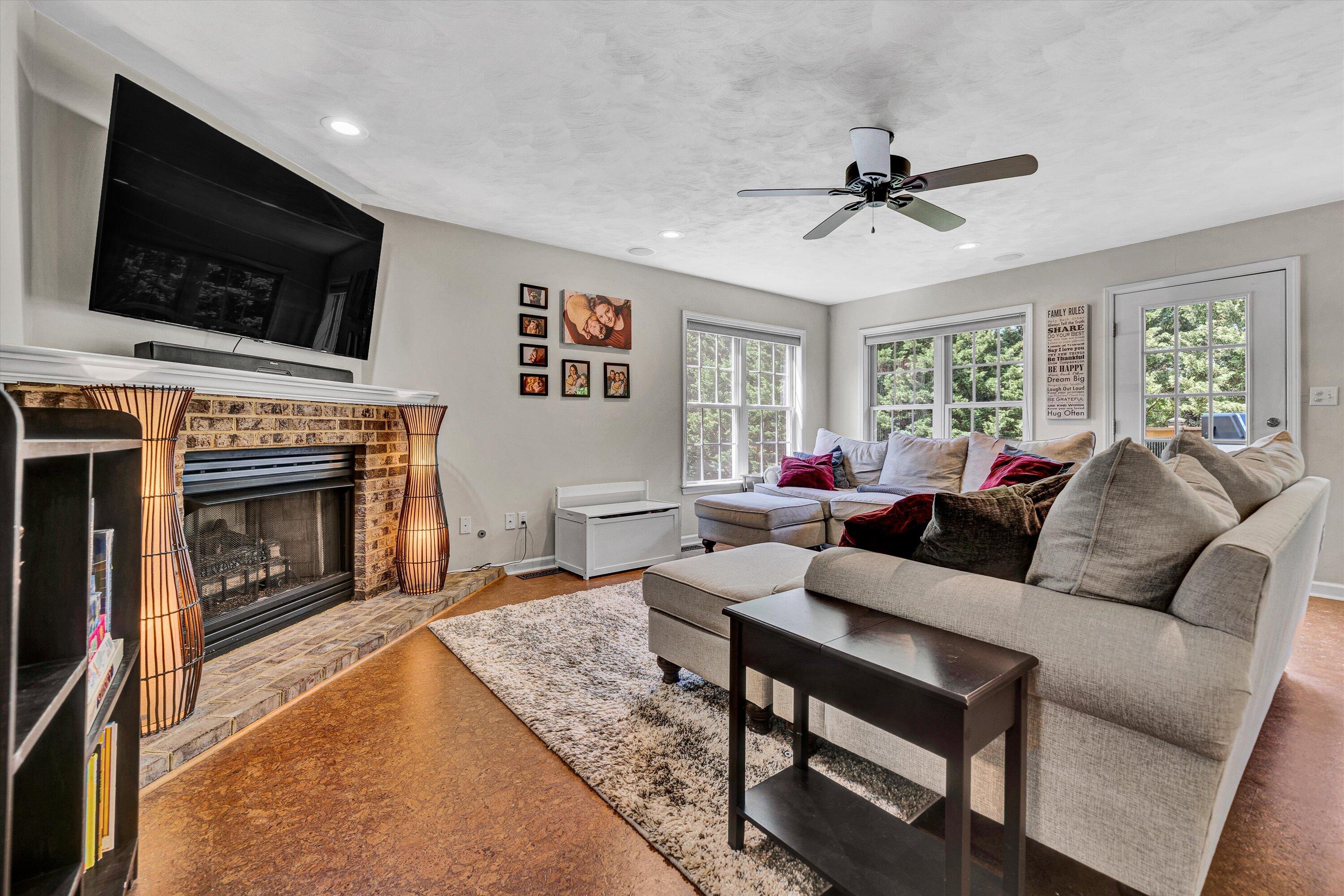 4848 Hickory Ridge Ct, Roanoke, Virginia image 8