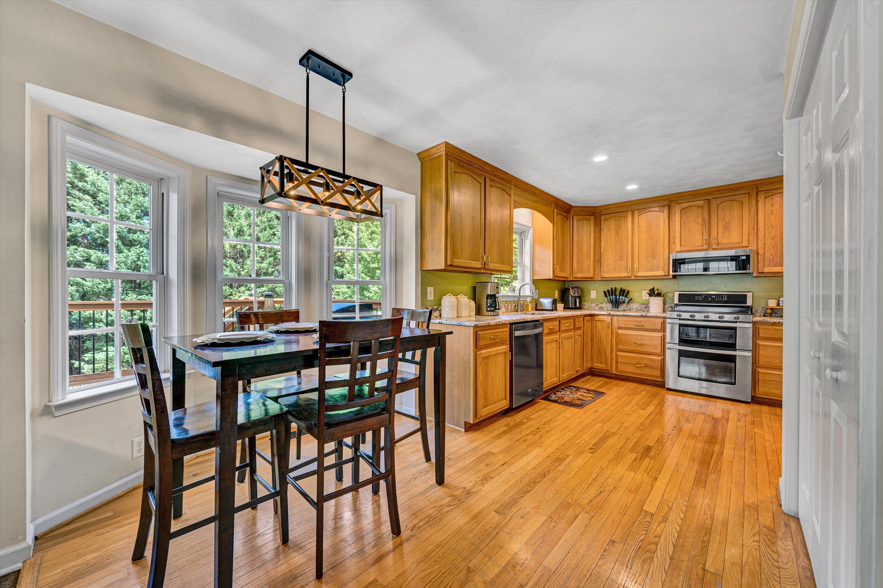 4848 Hickory Ridge Ct, Roanoke, Virginia image 10